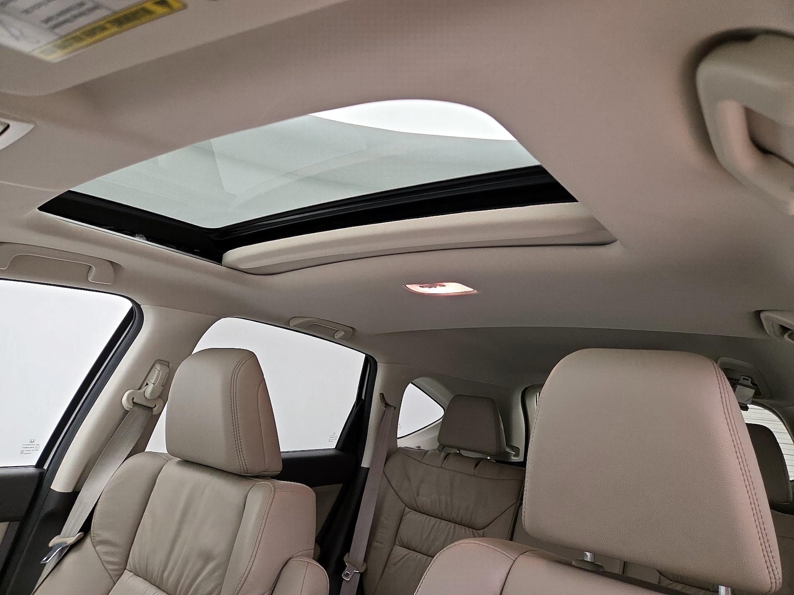 Sunroof(s) & Overhead Airbags