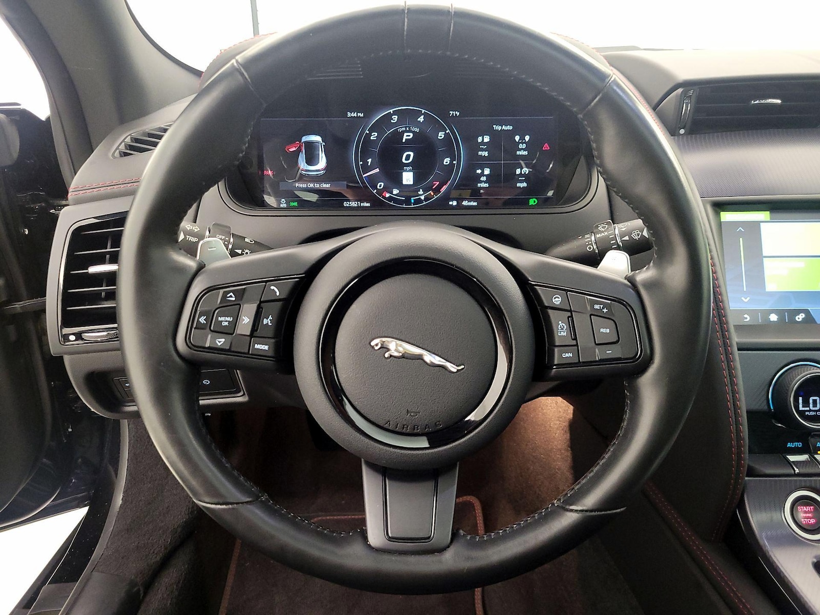 2022 Jaguar F-TYPE R-Dynamic - Photo 11