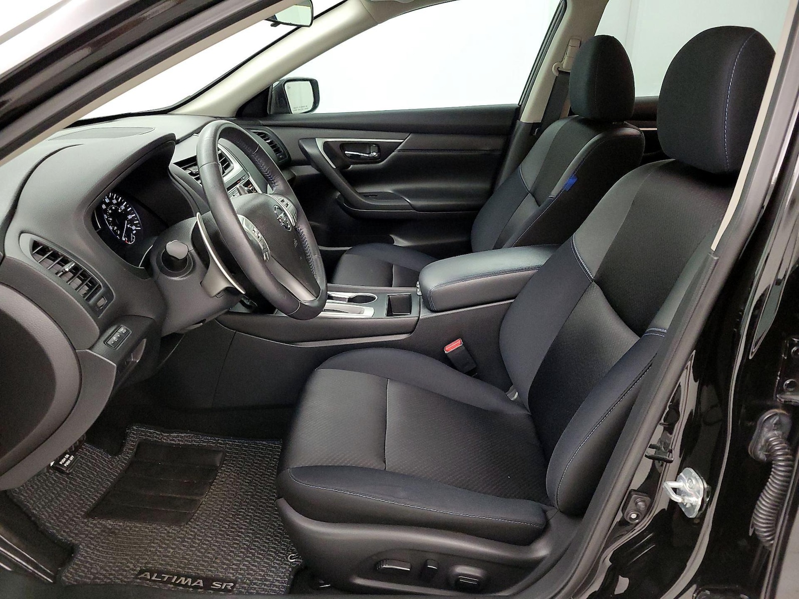 Power Seat(s) & Side Airbags