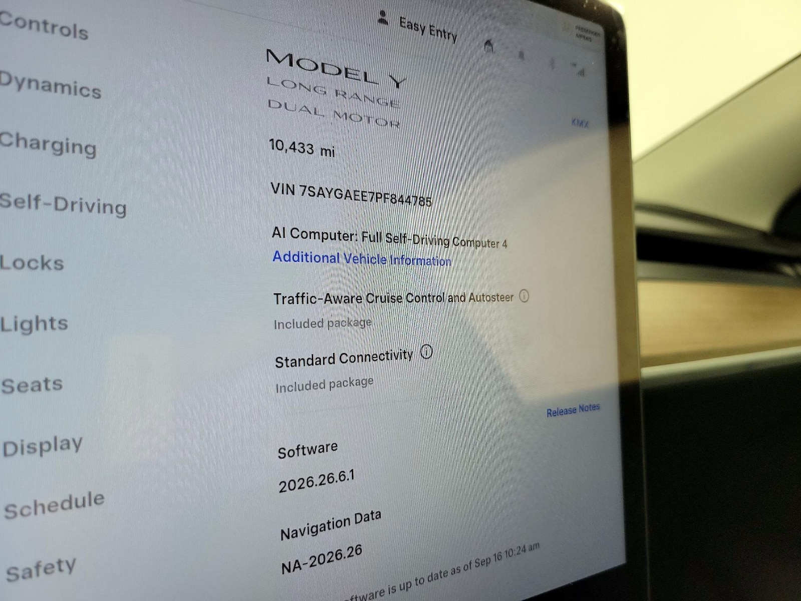 2023 Tesla Model Y Long Range - Photo 14