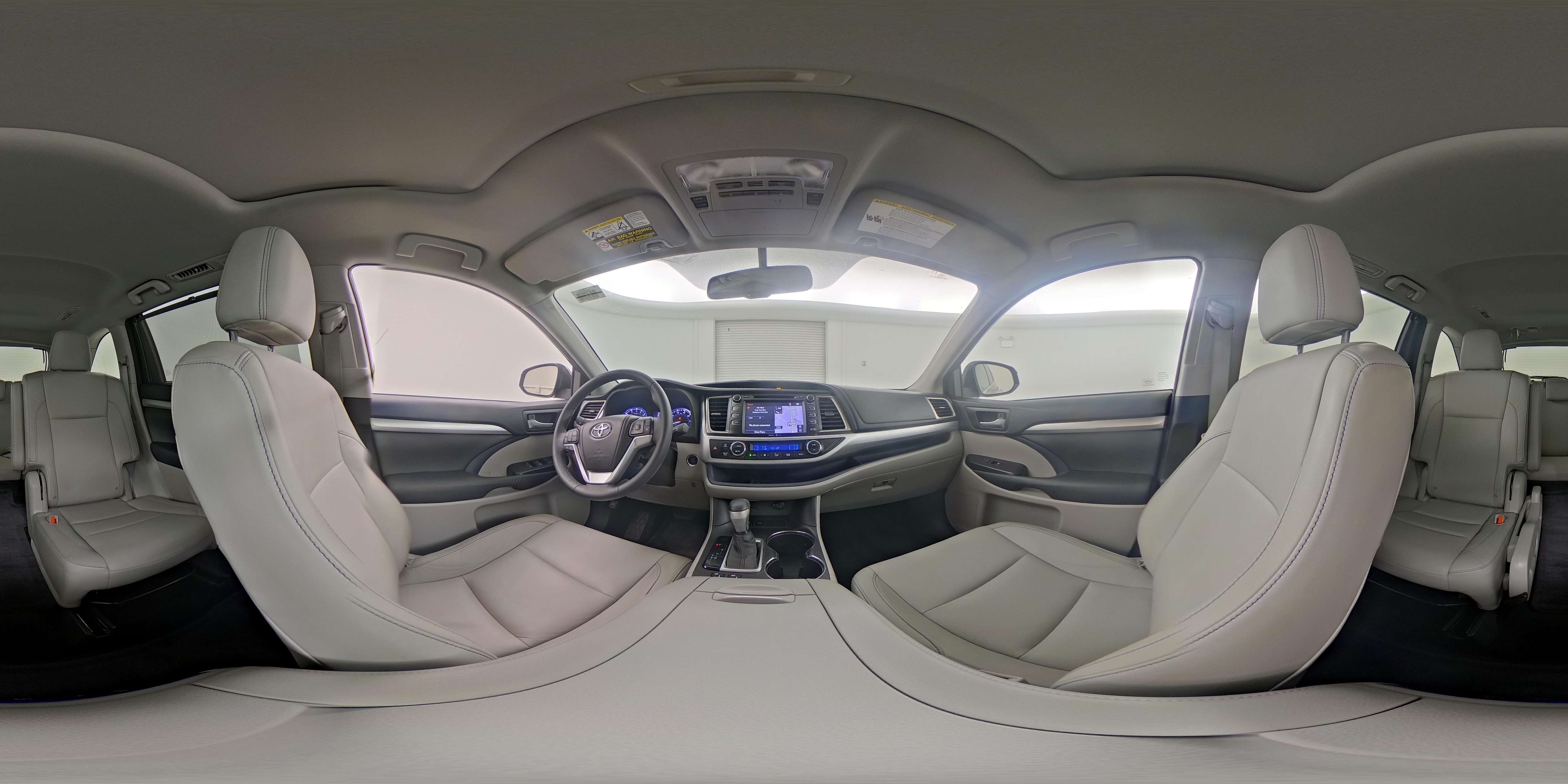 2014 Toyota Highlander XLE - Photo 26