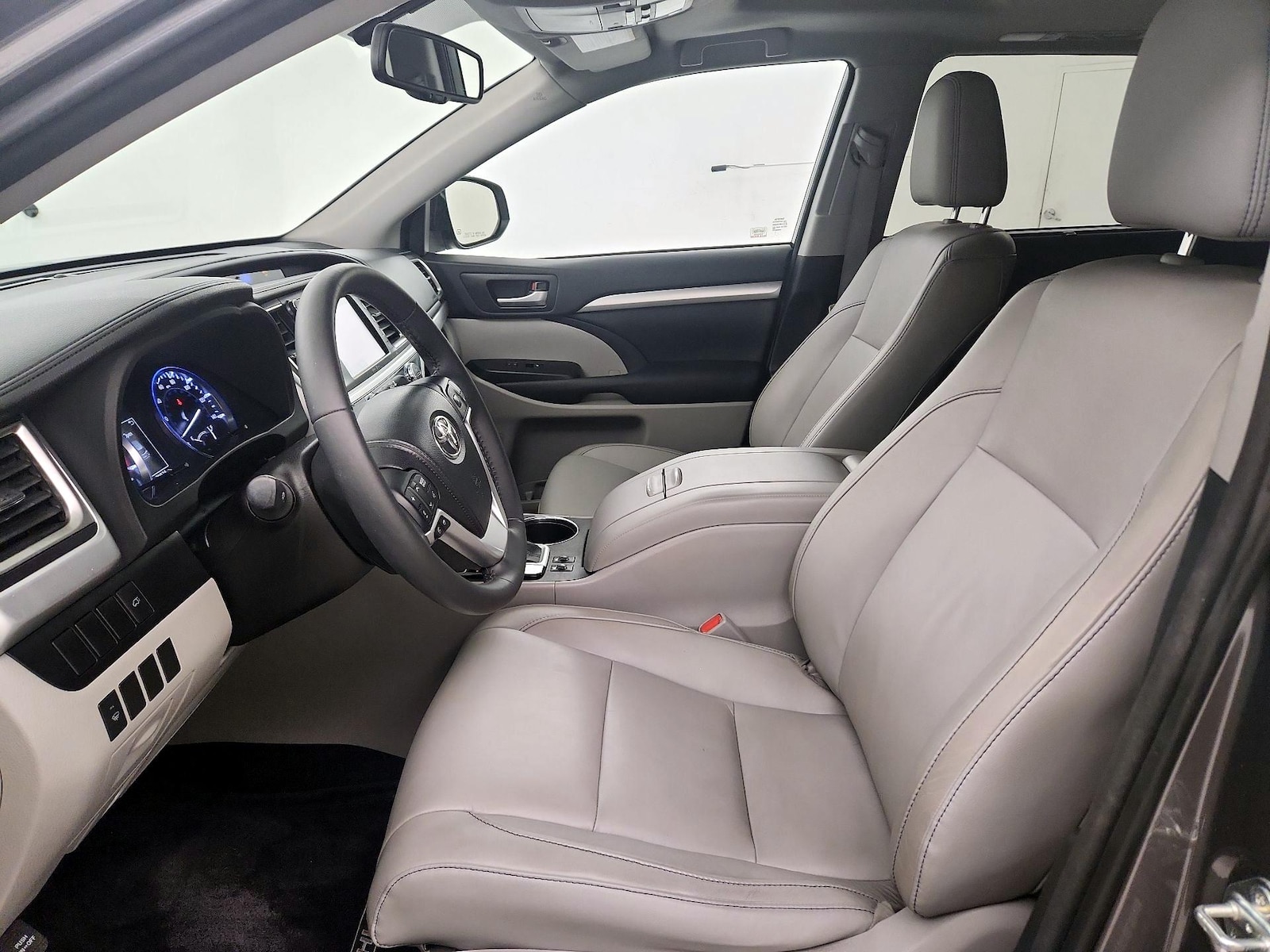 2014 Toyota Highlander XLE - Photo 10