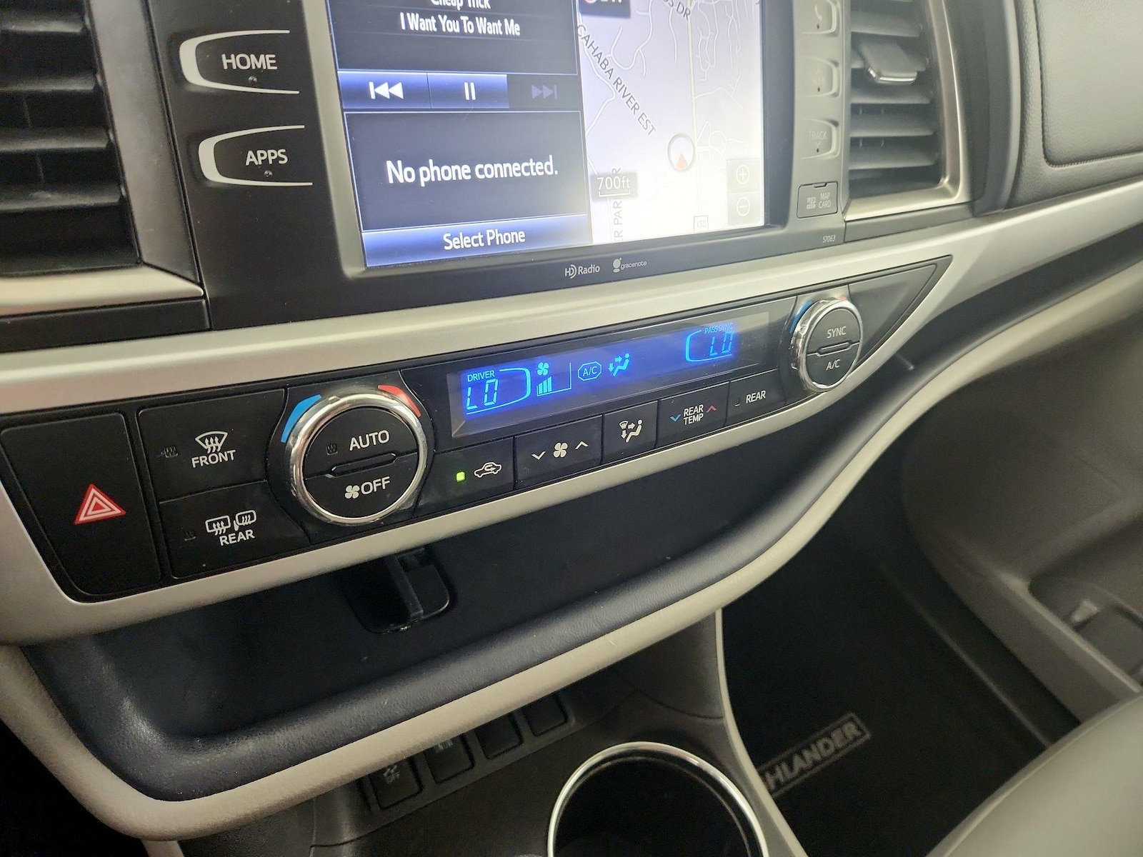2014 Toyota Highlander XLE - Photo 16