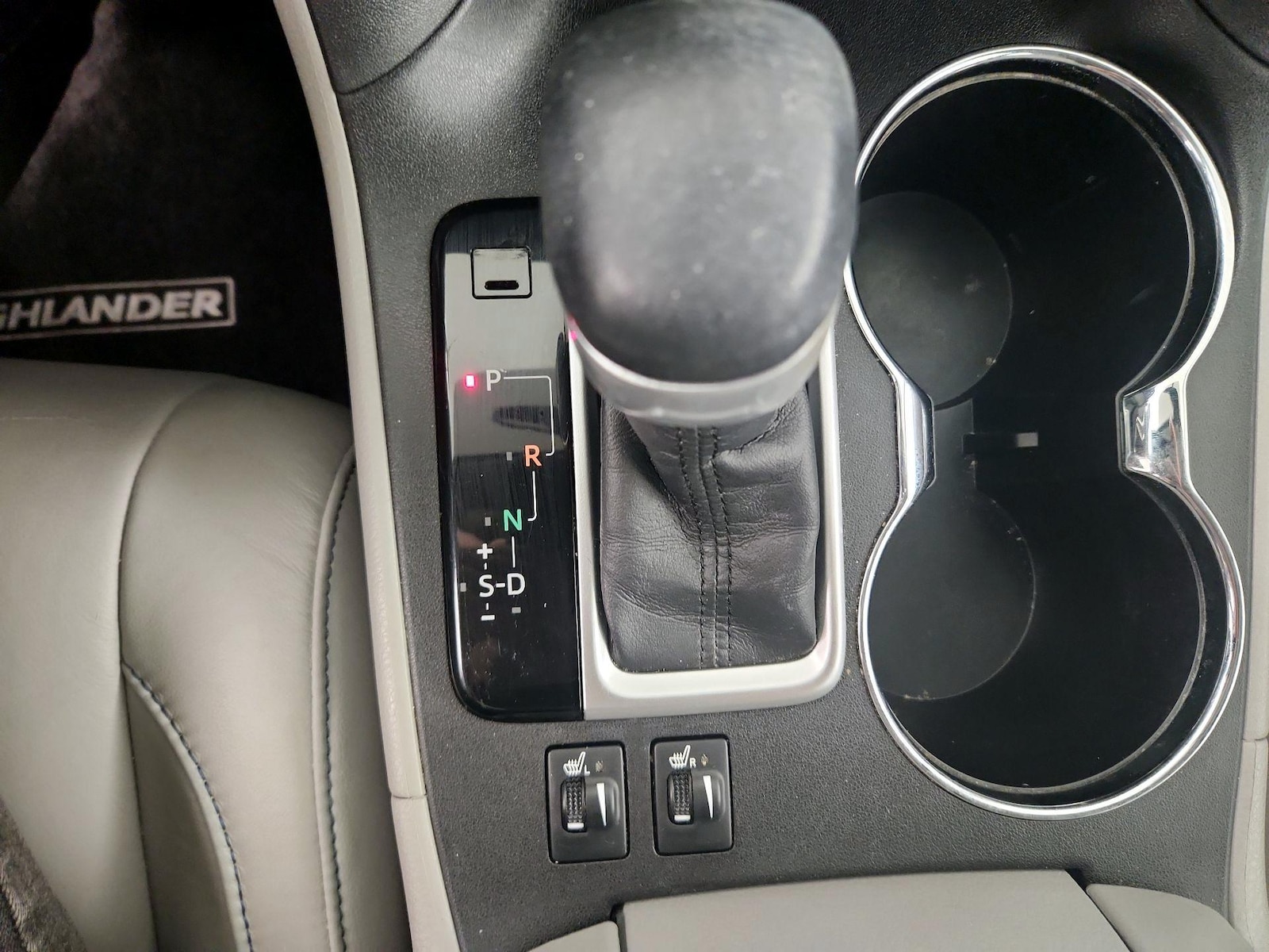 2014 Toyota Highlander XLE - Photo 17