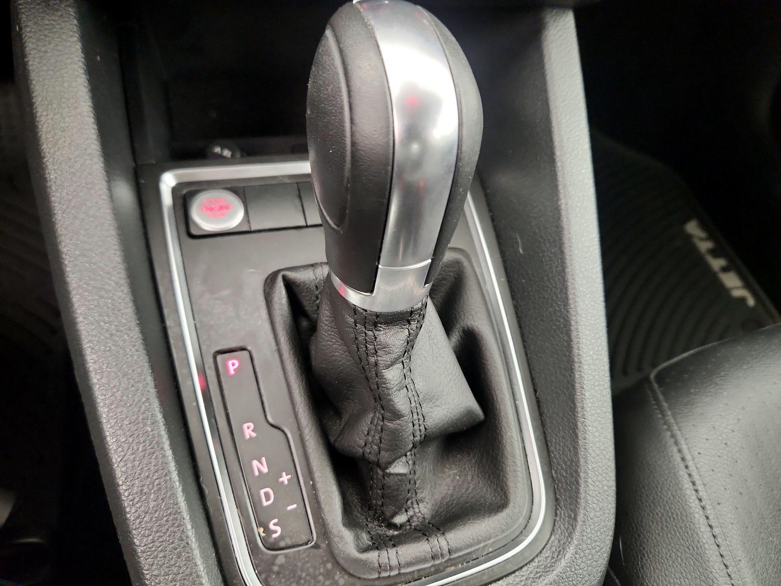 2016 Volkswagen Jetta SE - Photo 17