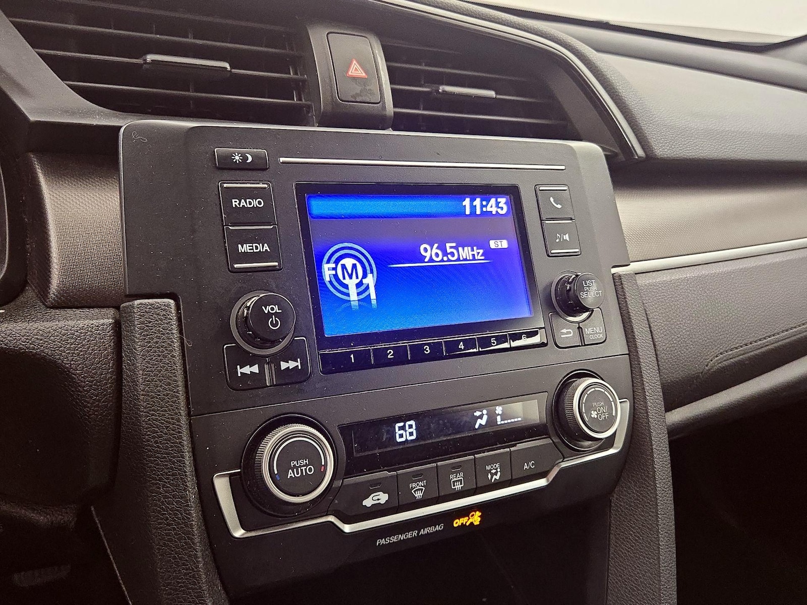 2019 Honda Civic LX - Photo 16