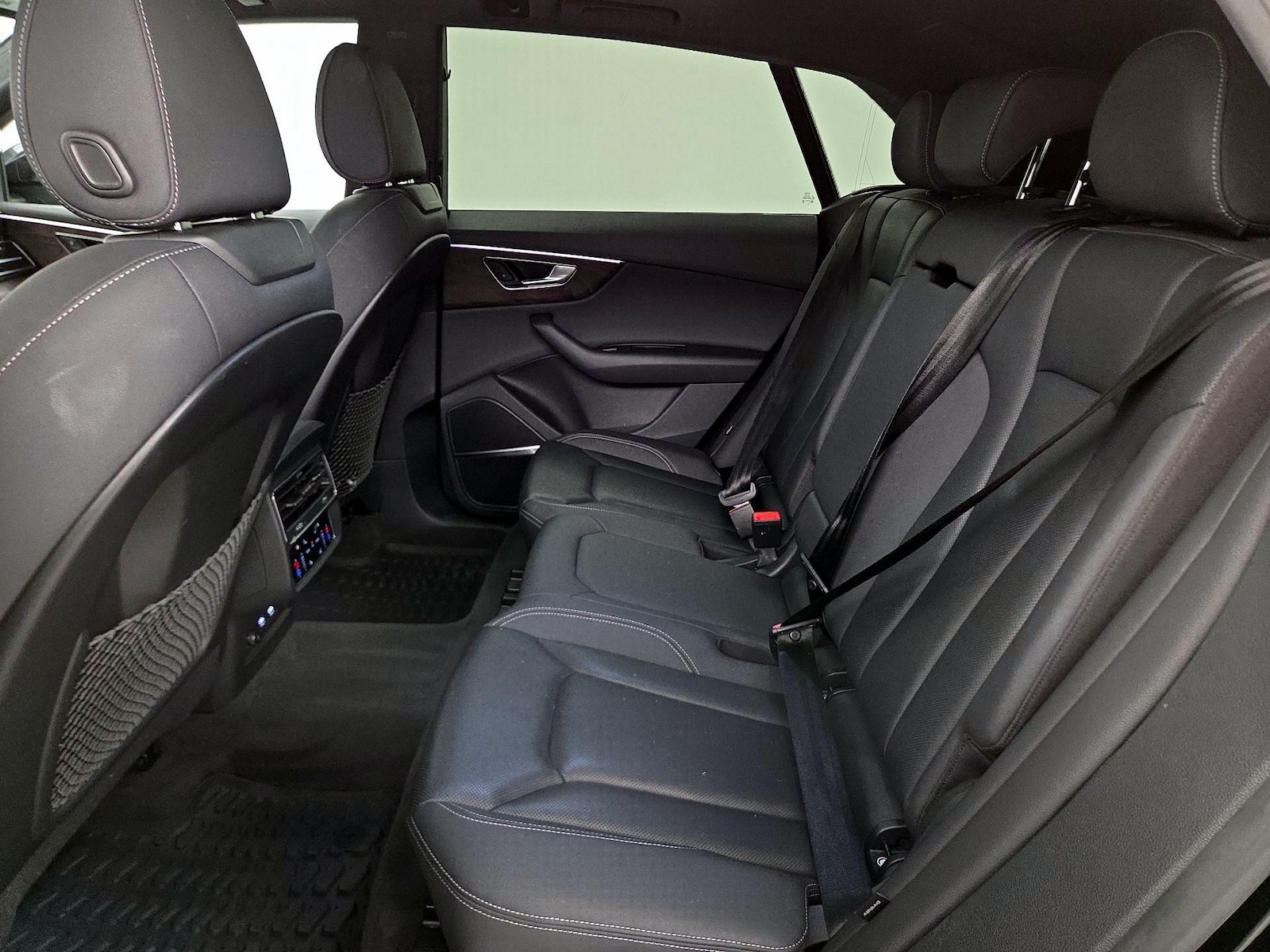 Rear Air Conditioning