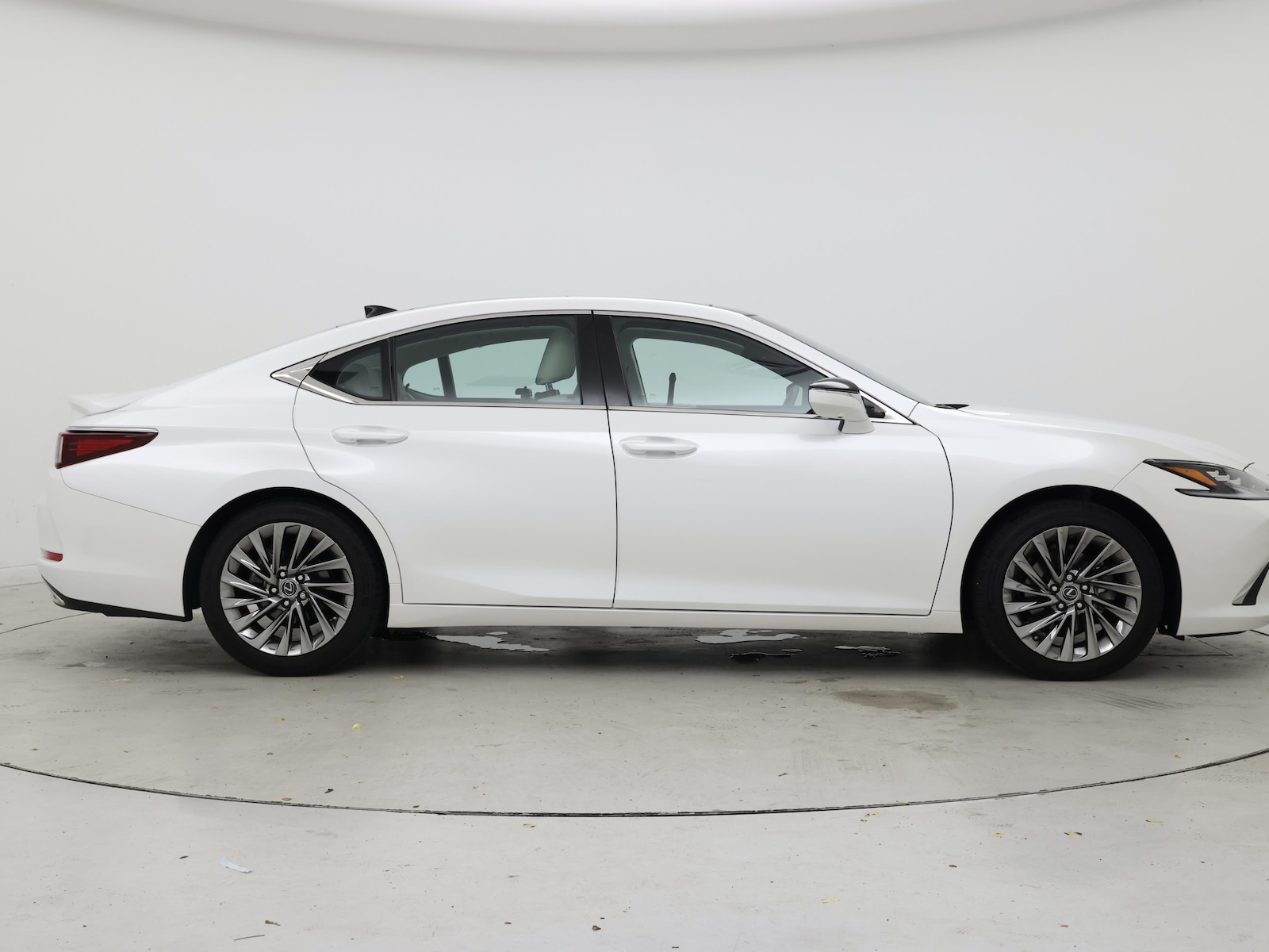 2024 Lexus ES 350 Ultra Luxury - Photo 8