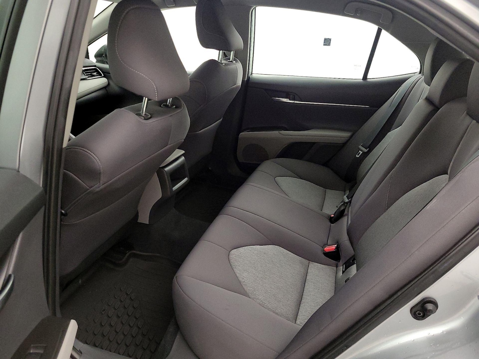 2023 Toyota Camry LE - Photo 20