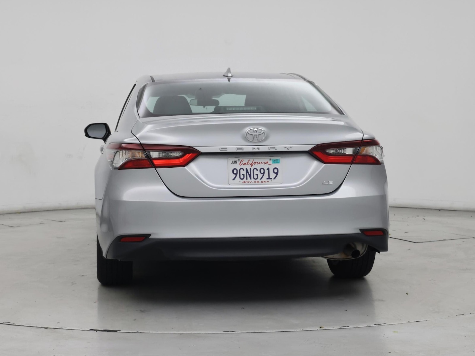 2023 Toyota Camry LE - Photo 7
