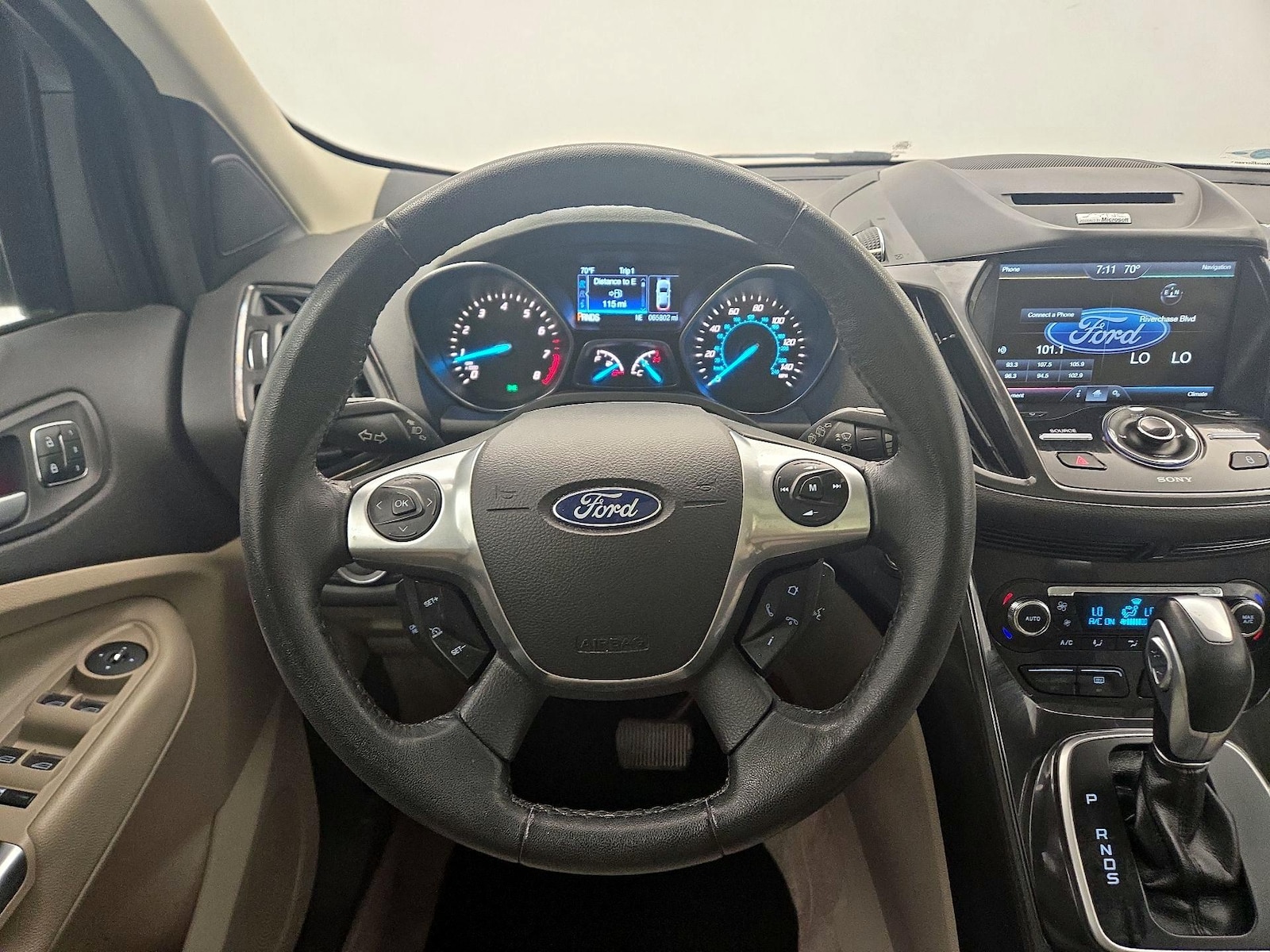 2014 Ford Escape Titanium - Photo 11