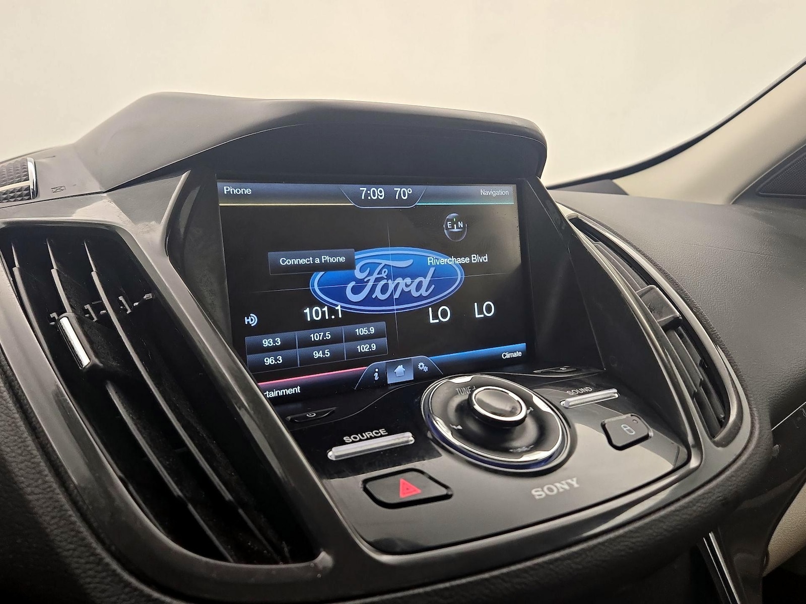 2014 Ford Escape Titanium - Photo 16