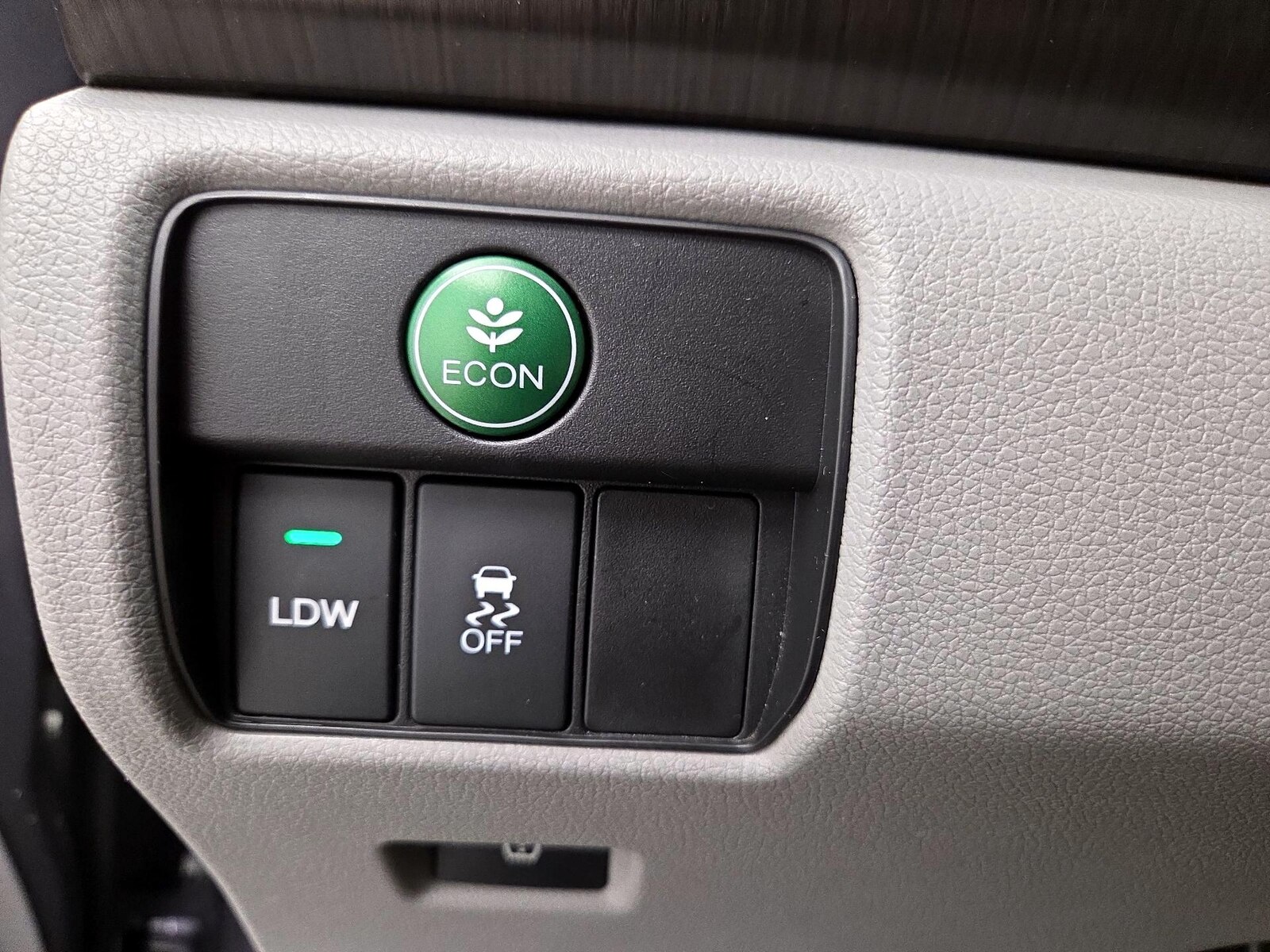 2015 Honda Accord EX-L V-6 - Photo 14