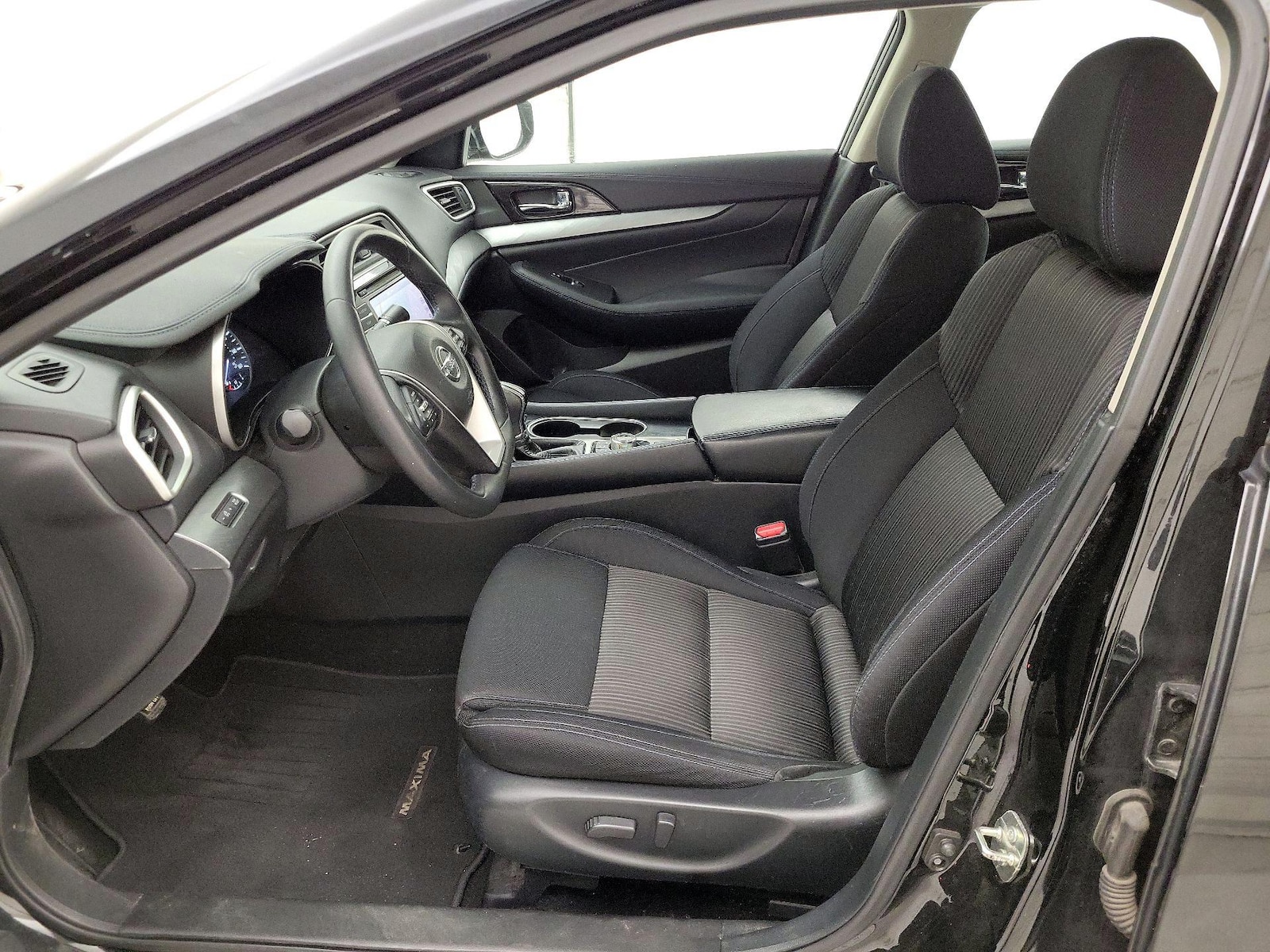 Power Seat(s) & Side Airbags