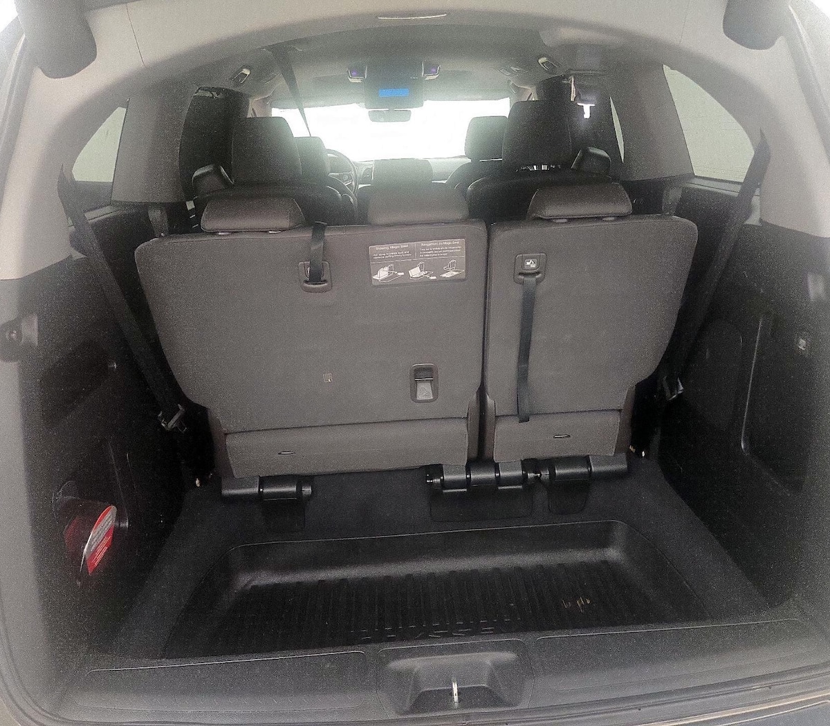 Trunk/Cargo (Seats Up)
