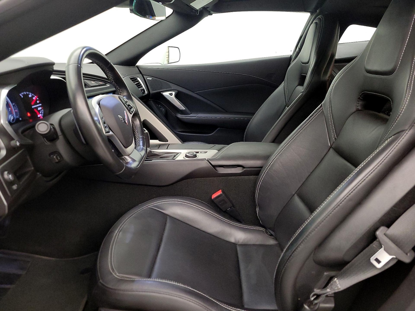 Power Seat(s) & Leather Seats