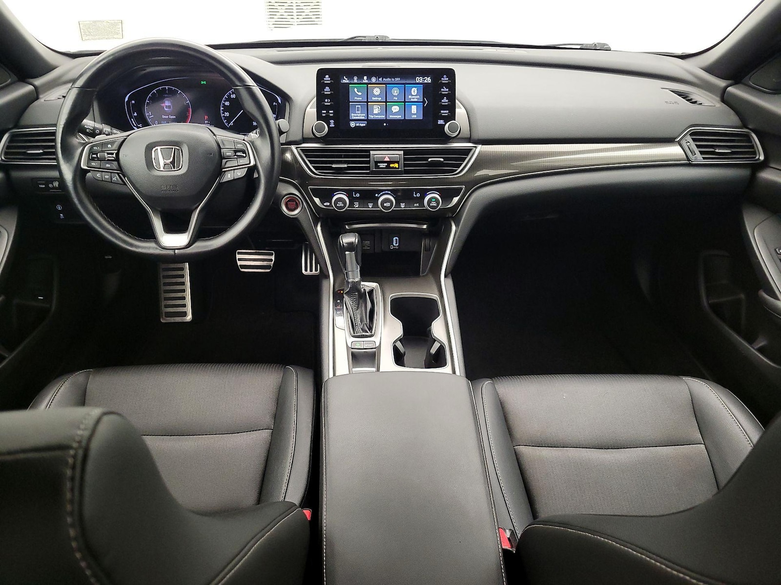 Apple CarPlay® & Android Auto™