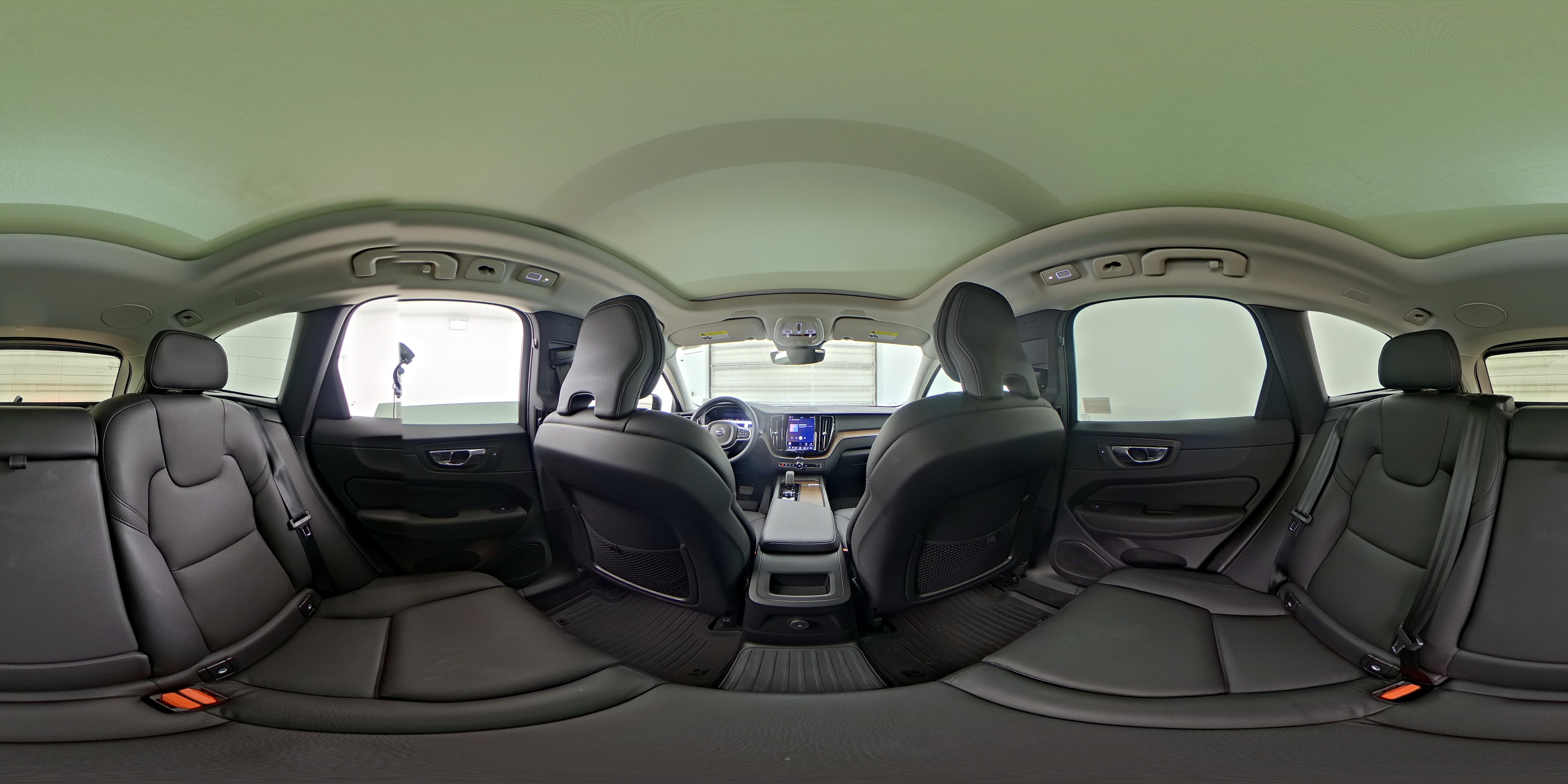 2022 Volvo XC60 Inscription Expression - Photo 26
