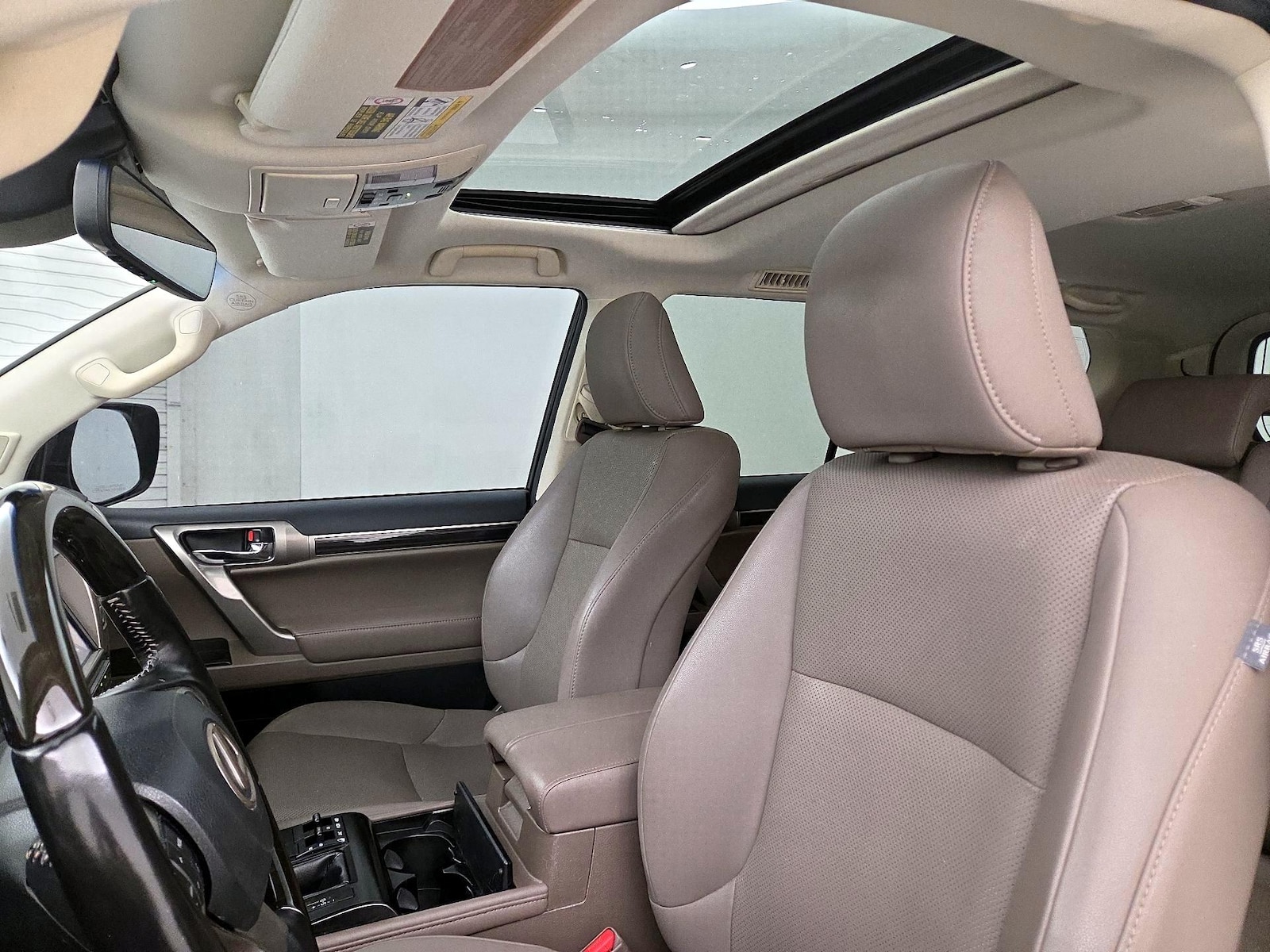 Sunroof(s) & Overhead Airbags