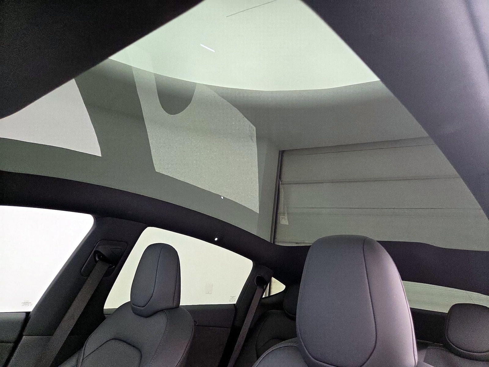 Skylight(s) & Overhead Airbags