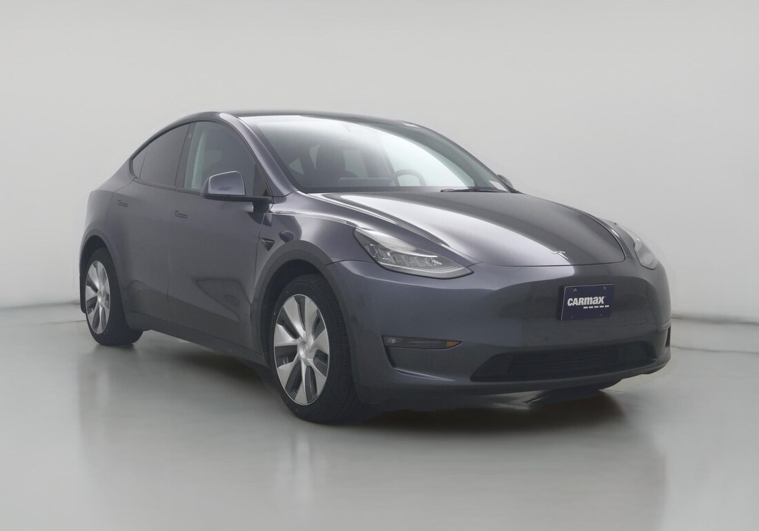 2022 Tesla Model Y Long Range All-Wheel Drive in Gray — CarMax photo
