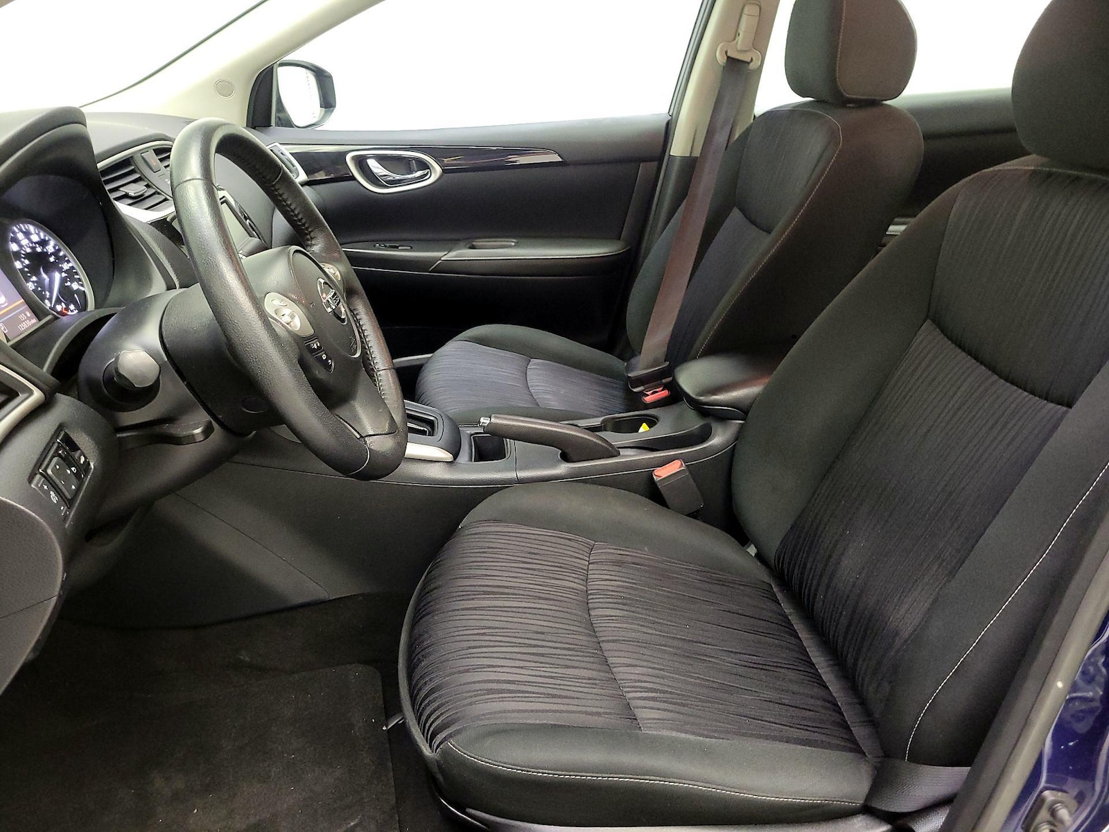 2019 Nissan Sentra SV - Photo 12