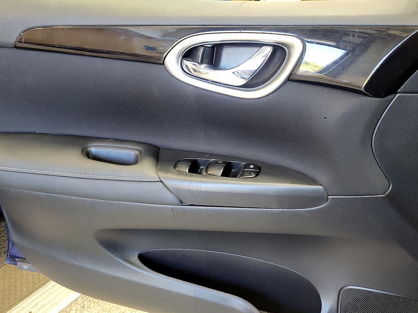 2019 Nissan Sentra SV - Photo 13