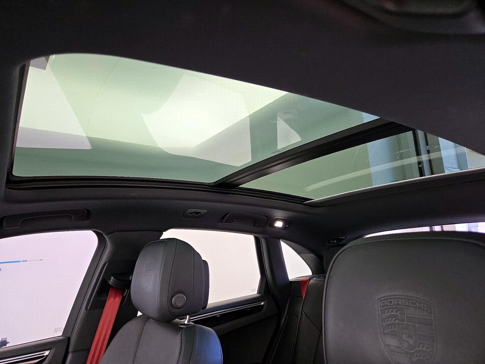 Panoramic Sunroof