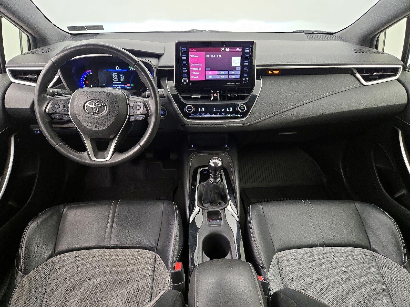 Apple CarPlay® & Android Auto™