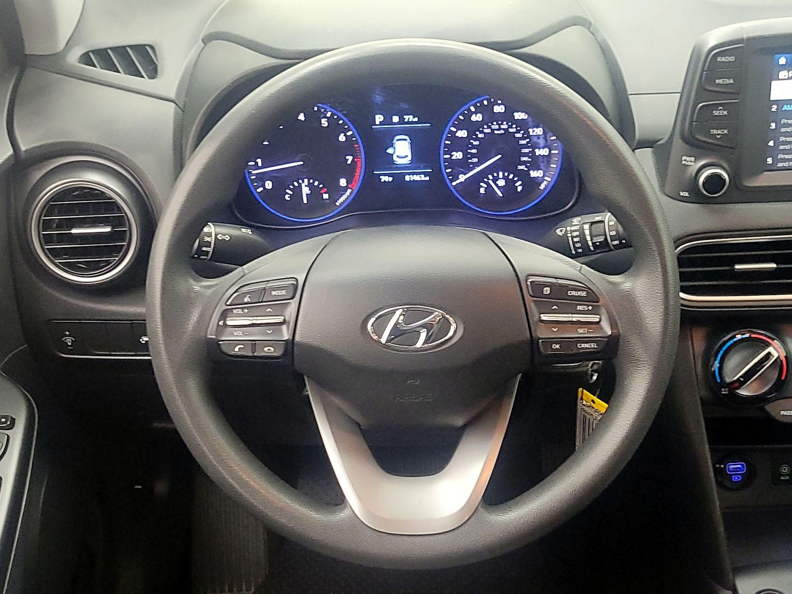 2021 Hyundai Kona SE - Photo 11