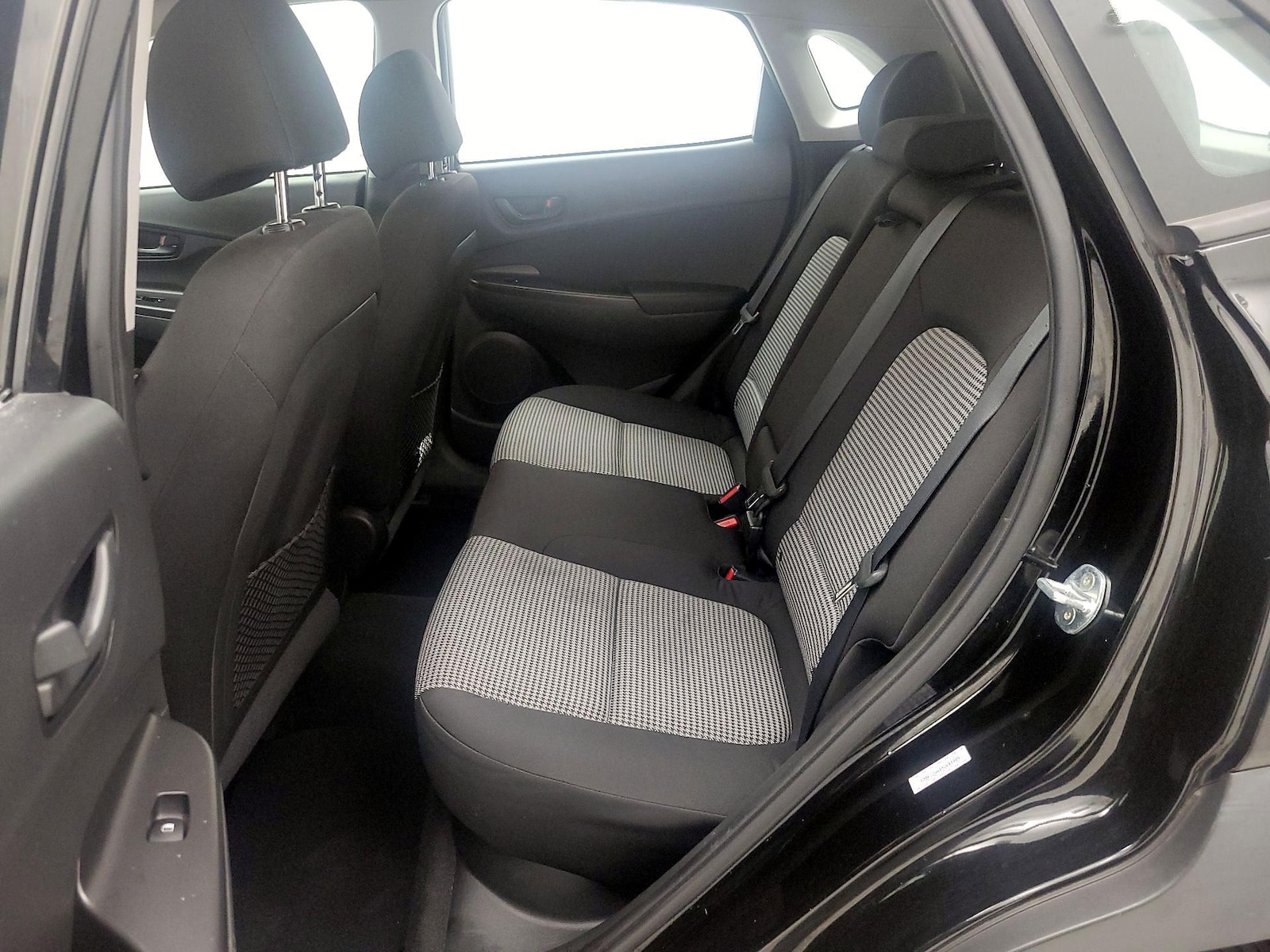 2021 Hyundai Kona SE - Photo 20