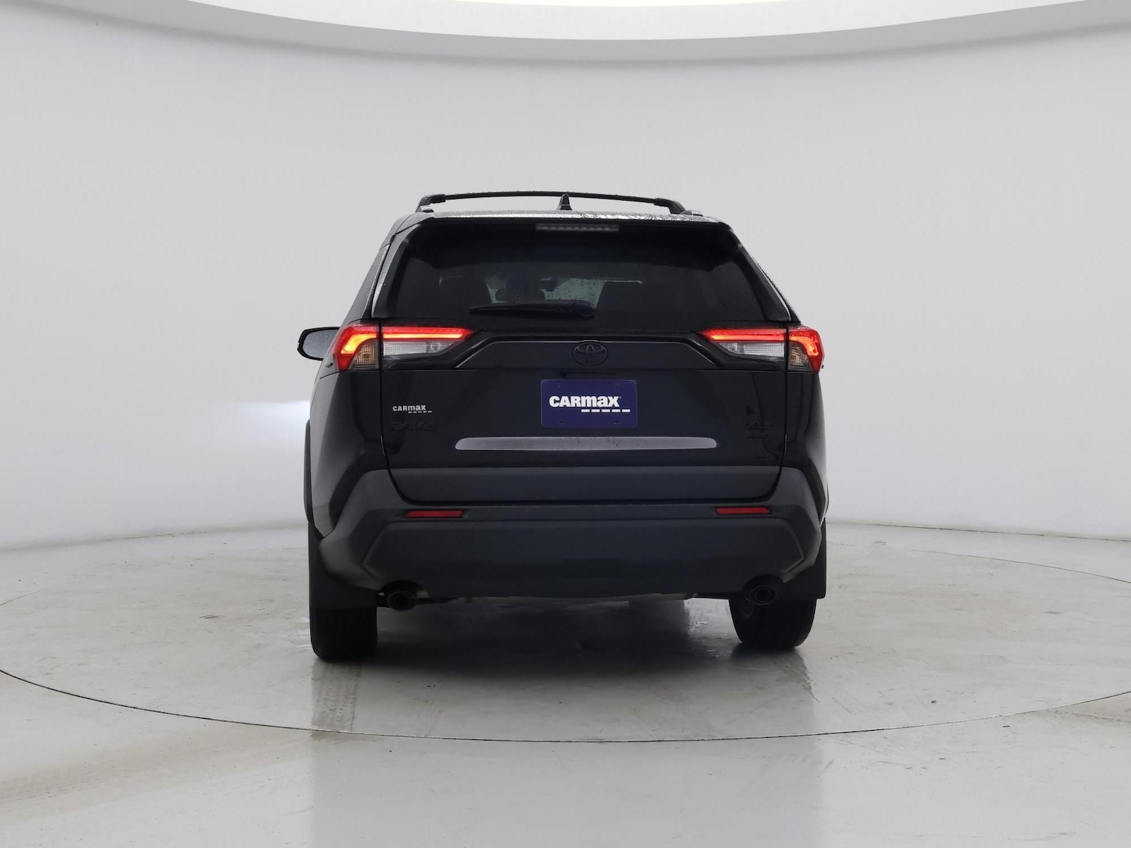 2023 Toyota RAV4 XLE - Photo 7