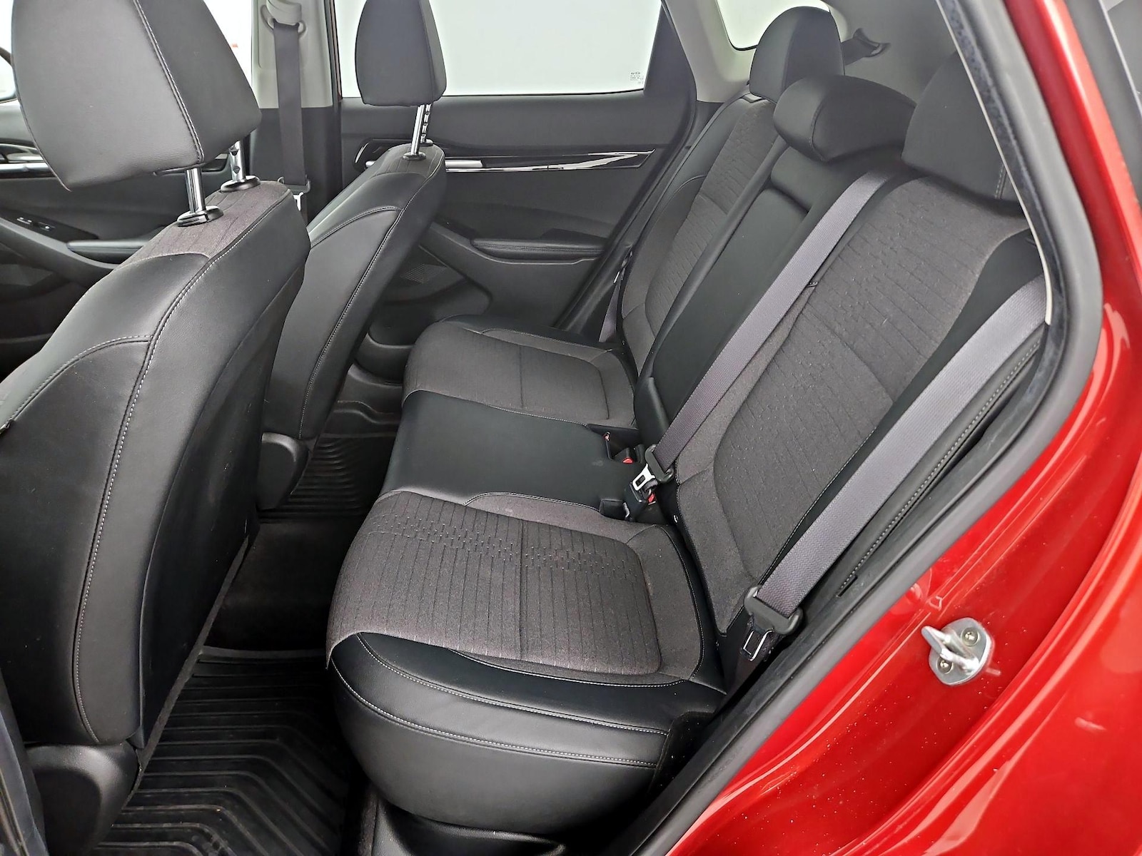 2021 Kia Seltos S - Photo 20