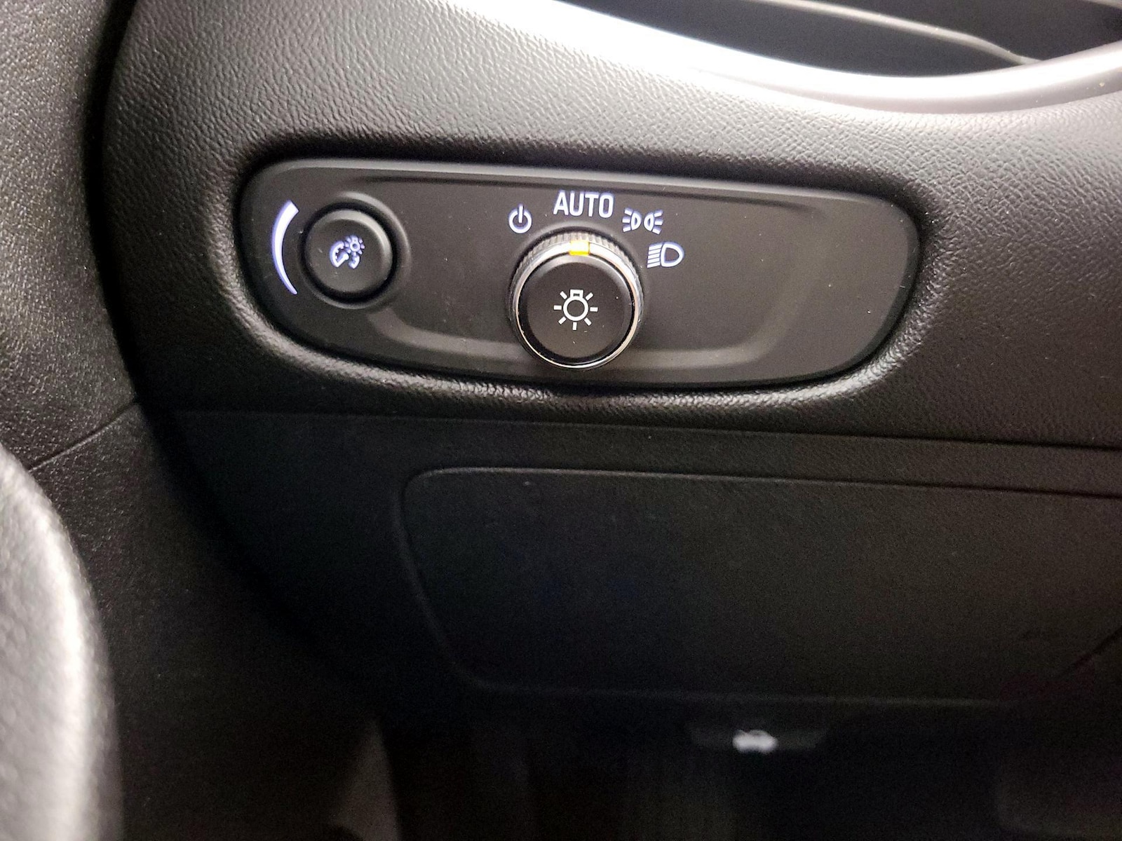 2022 Chevrolet Malibu 1LT - Photo 14