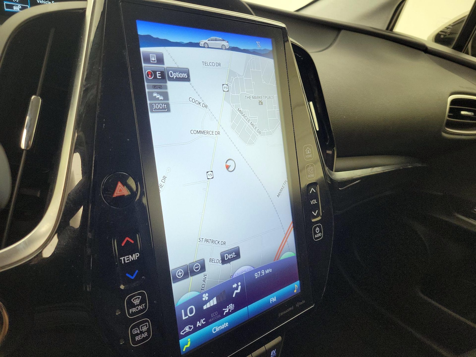 2020 Toyota Prius Prime XLE - Photo 15