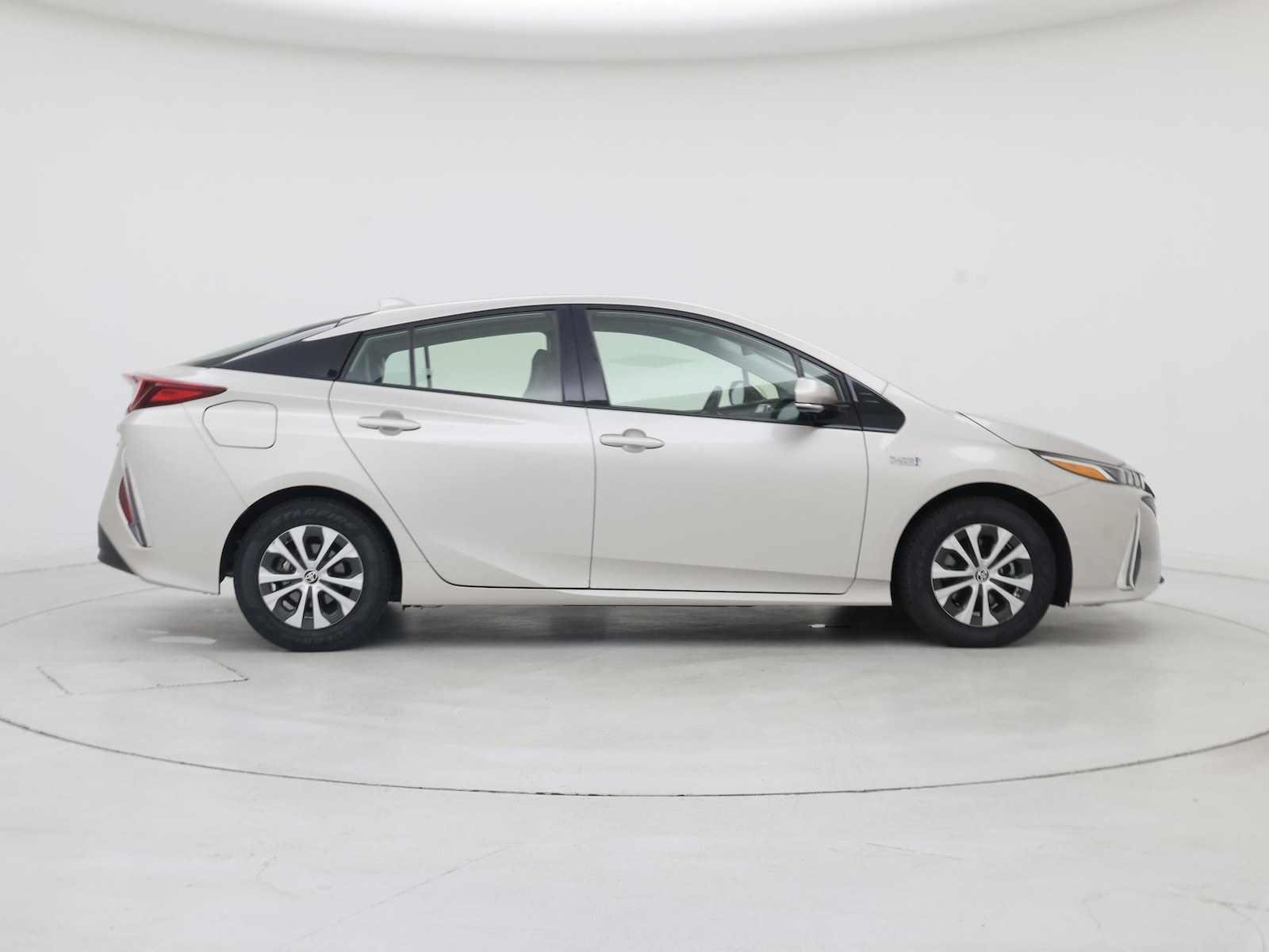 2020 Toyota Prius Prime XLE - Photo 8