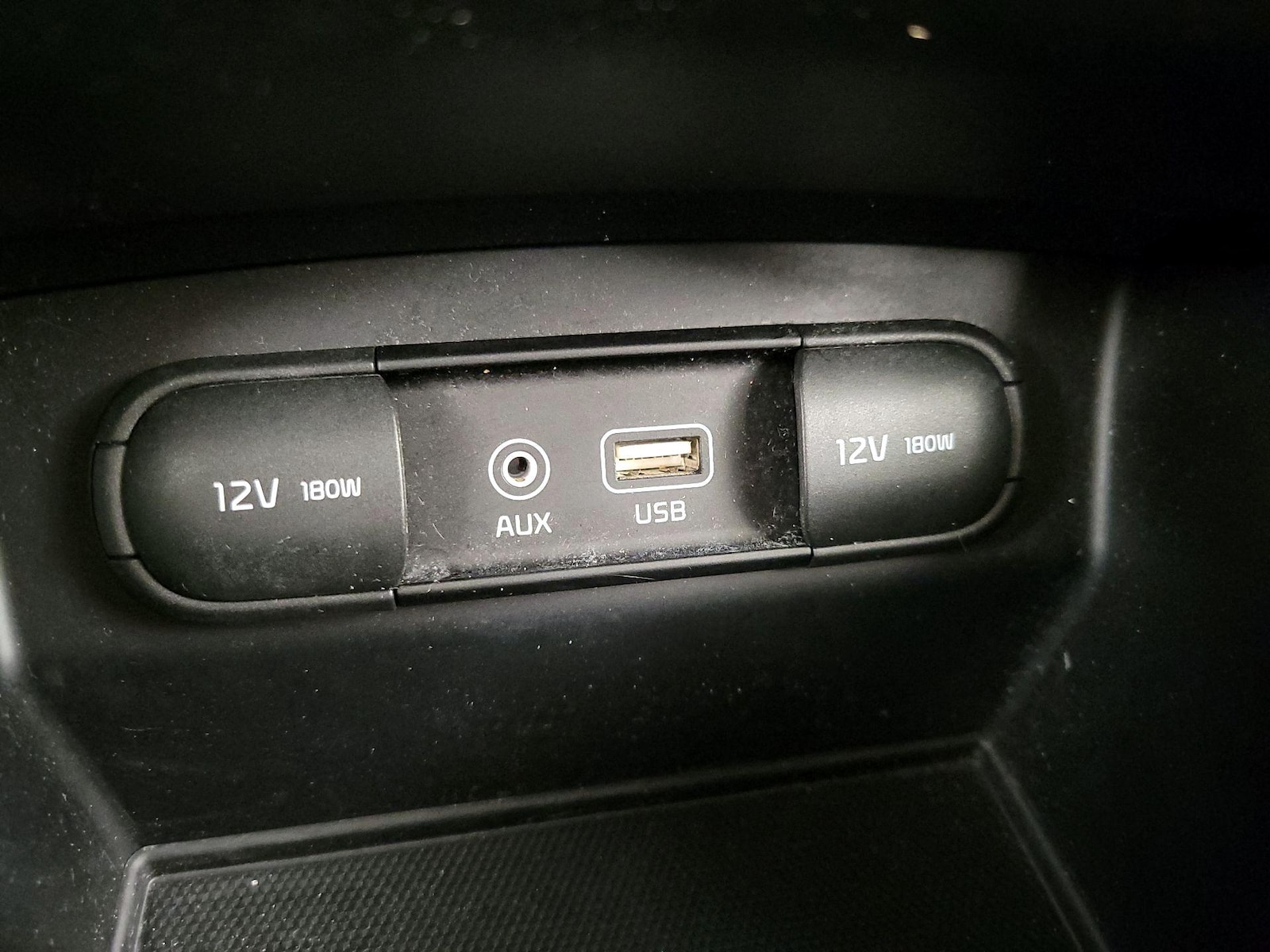 2019 Kia Sorento LX - Photo 19