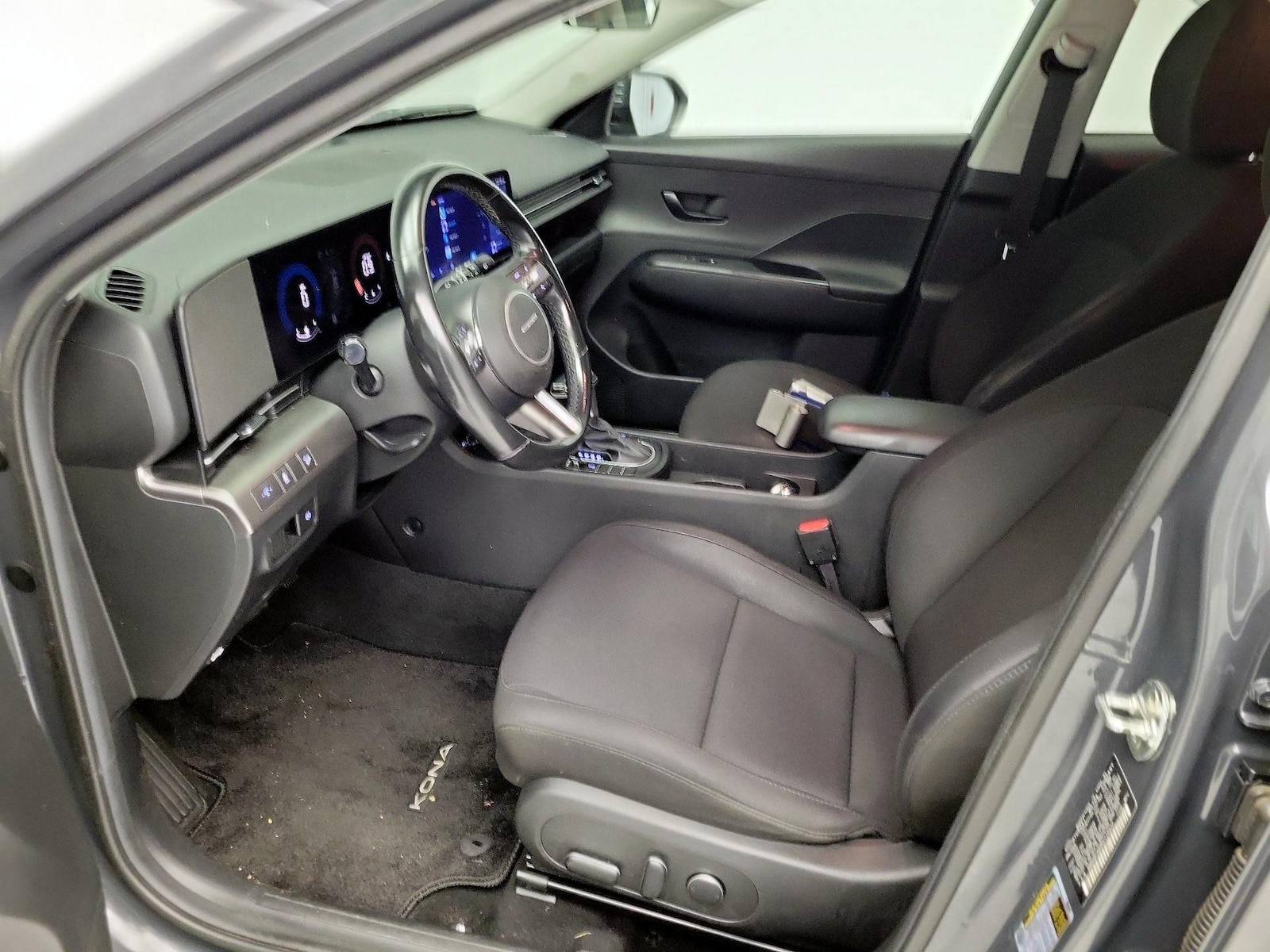 Power Seat(s) & Side Airbags