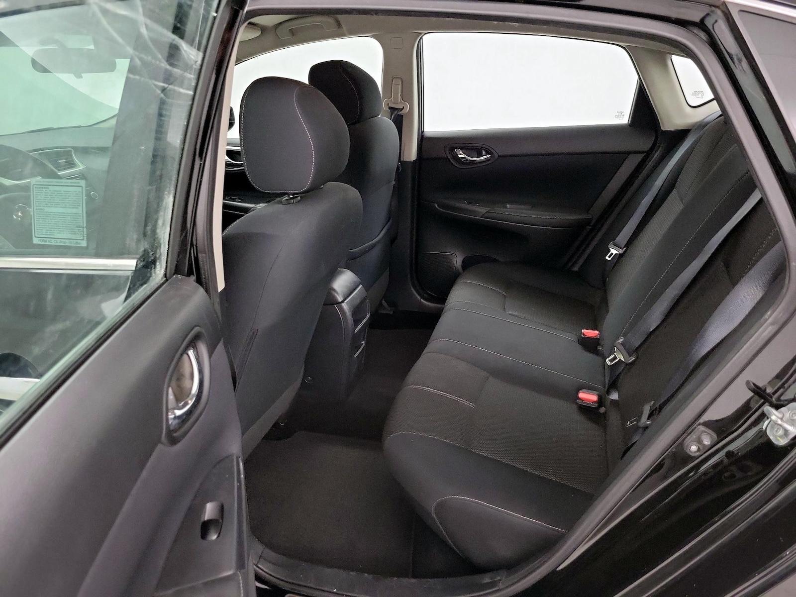 2016 Nissan Sentra S - Photo 19