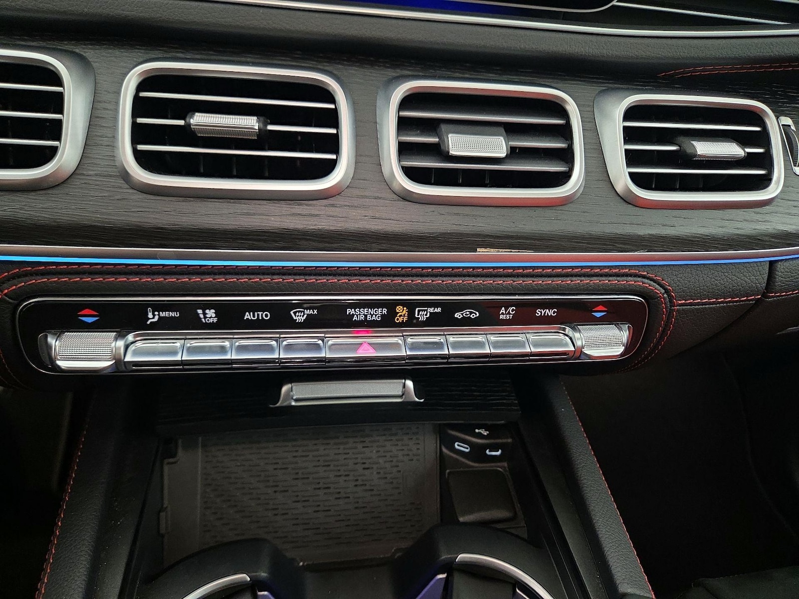 2024 Mercedes-Benz GLE AMG GLE 53 - Photo 18