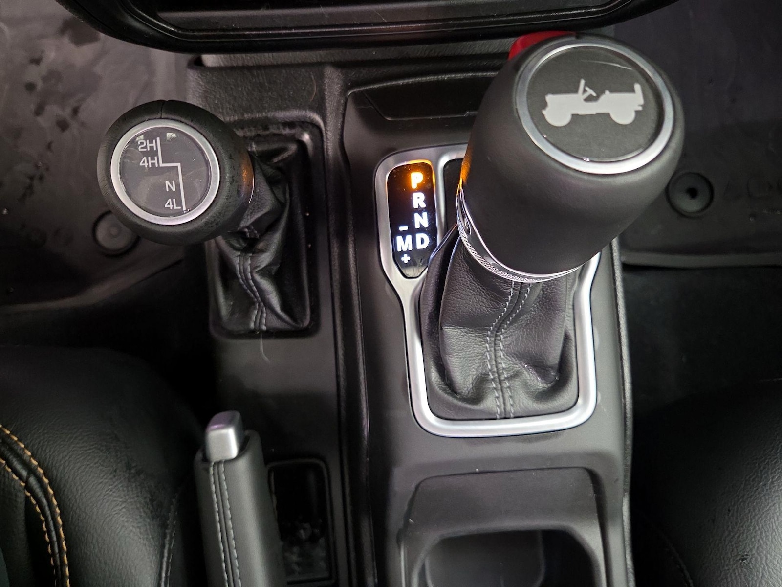 2024 Jeep Wrangler 4-Door Sahara - Photo 19