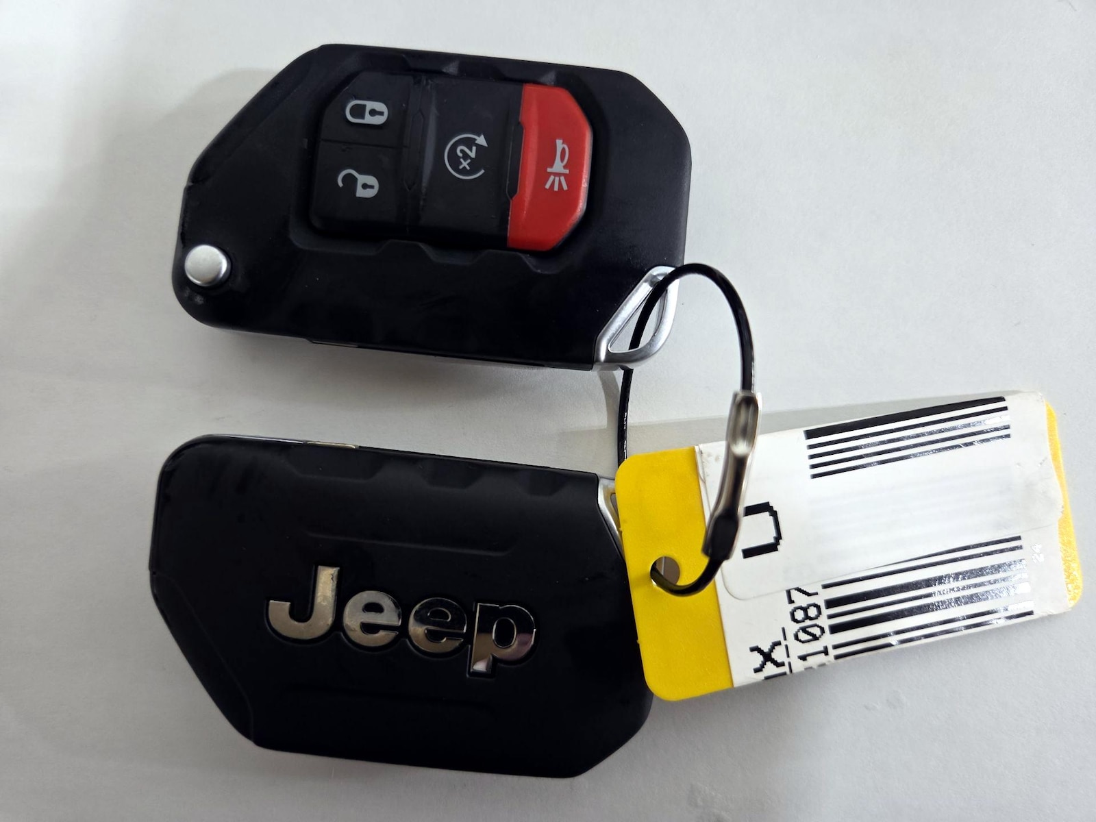 2024 Jeep Wrangler 4-Door Sahara - Photo 24