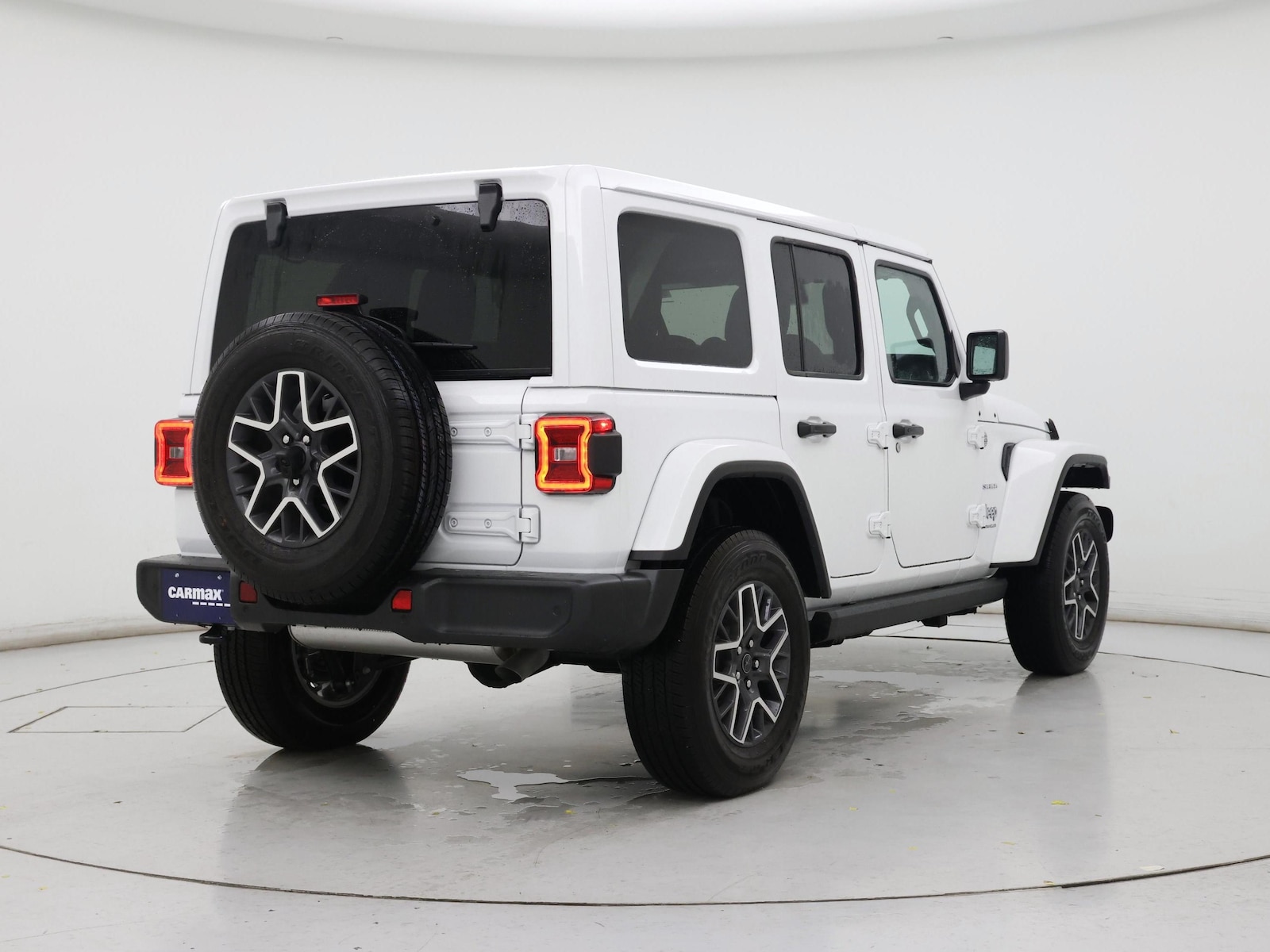 2024 Jeep Wrangler 4-Door Sahara - Photo 9