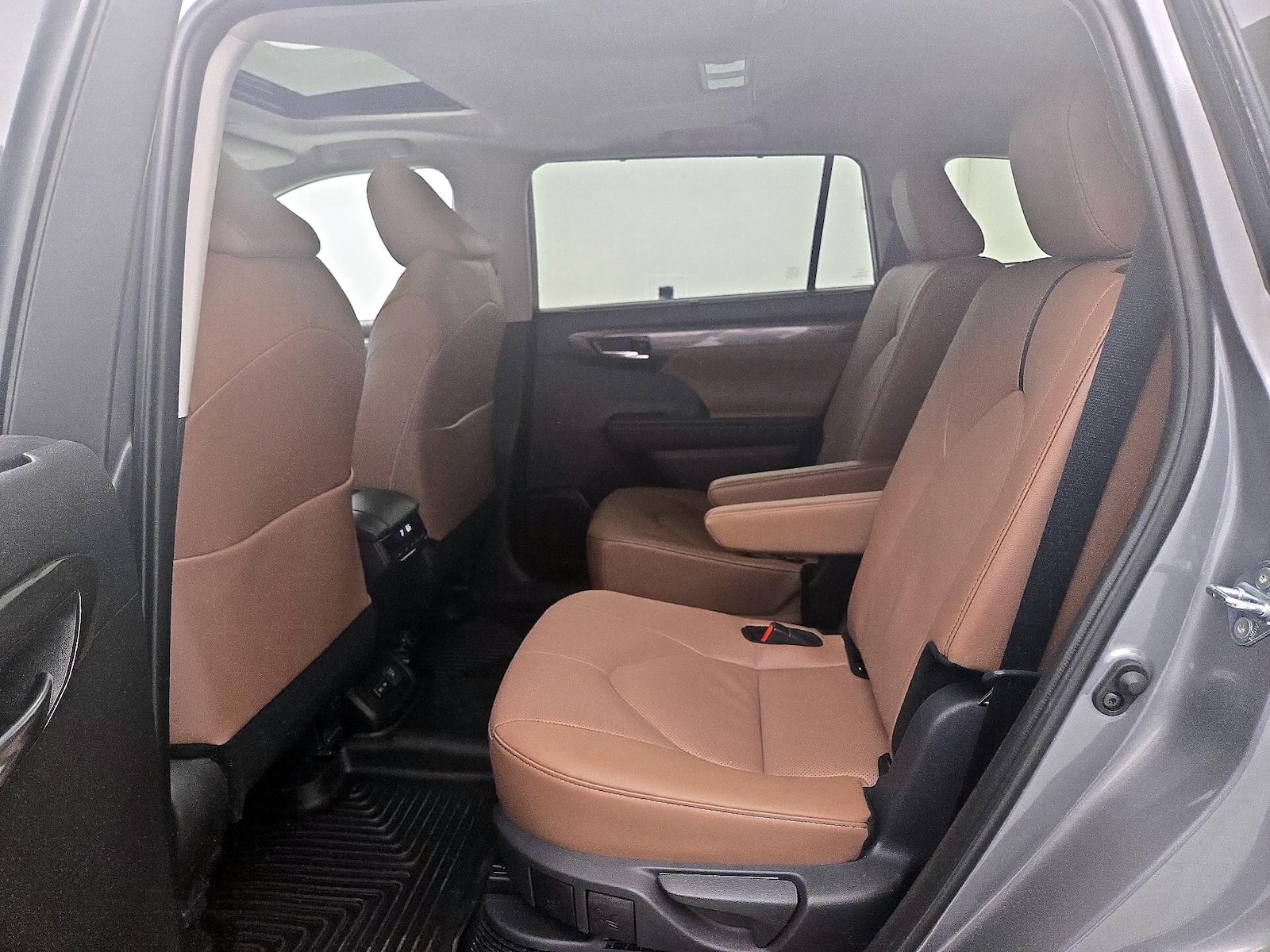 Rear Air Conditioning