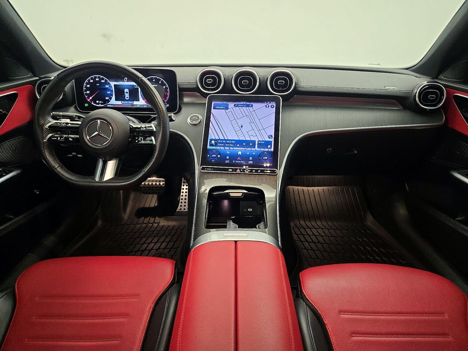 Apple CarPlay® & Android Auto™