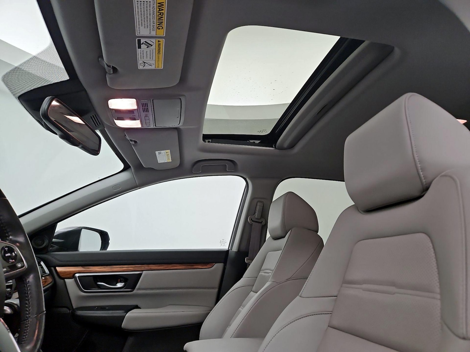 Sunroof(s) & Overhead Airbags