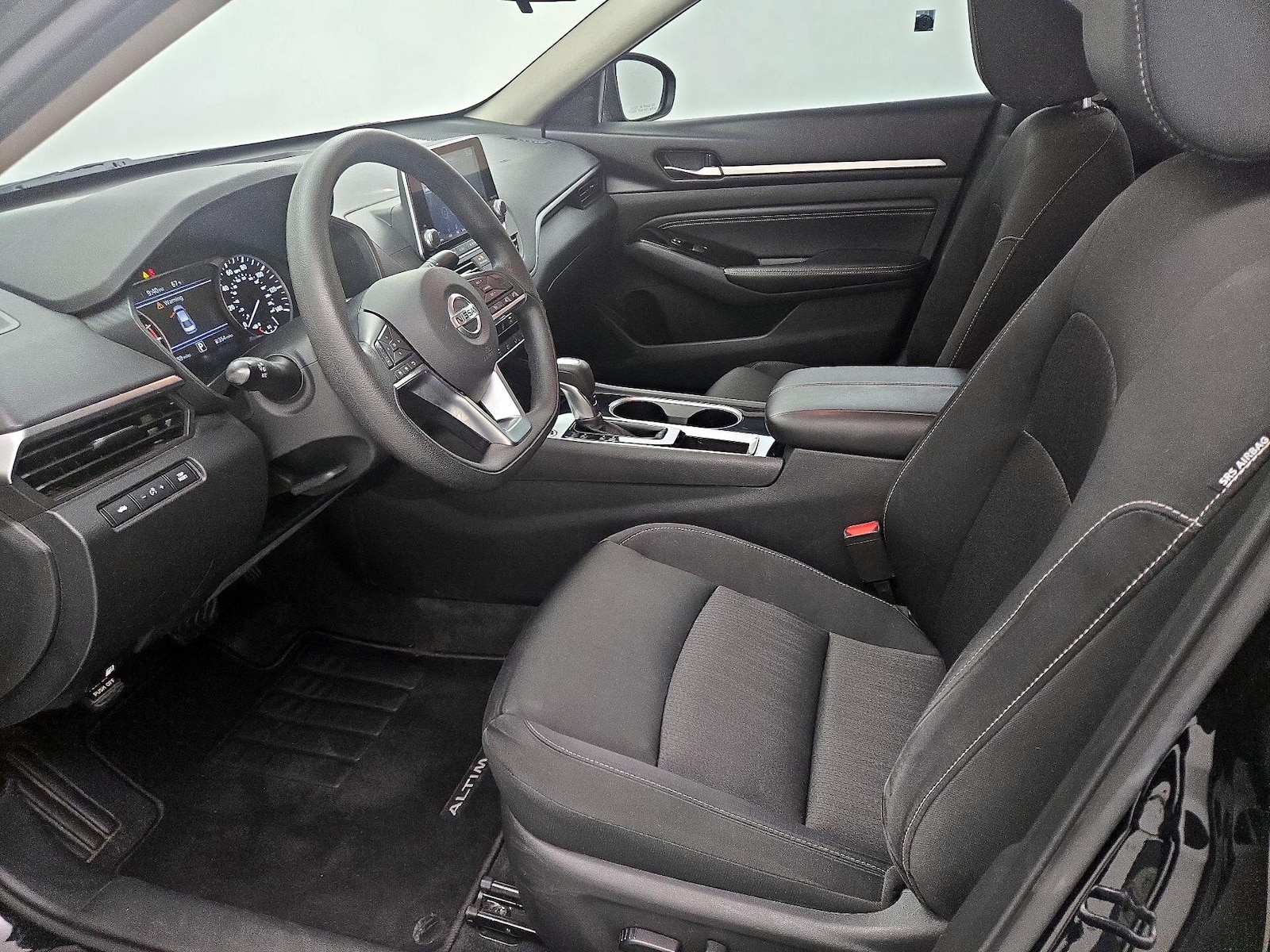 Power Seat(s) & Side Airbags