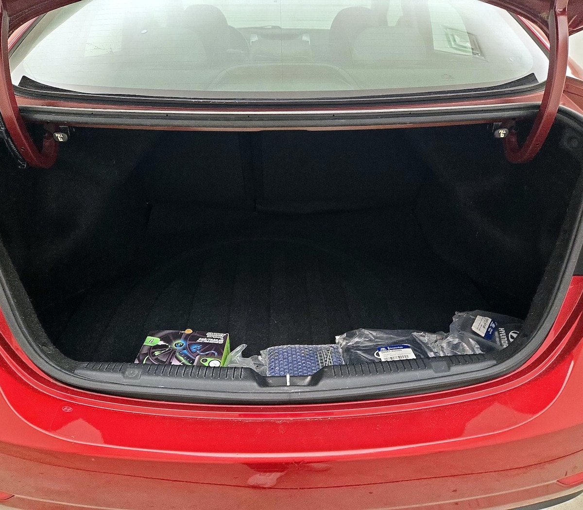 Trunk/Cargo (Seats Up)