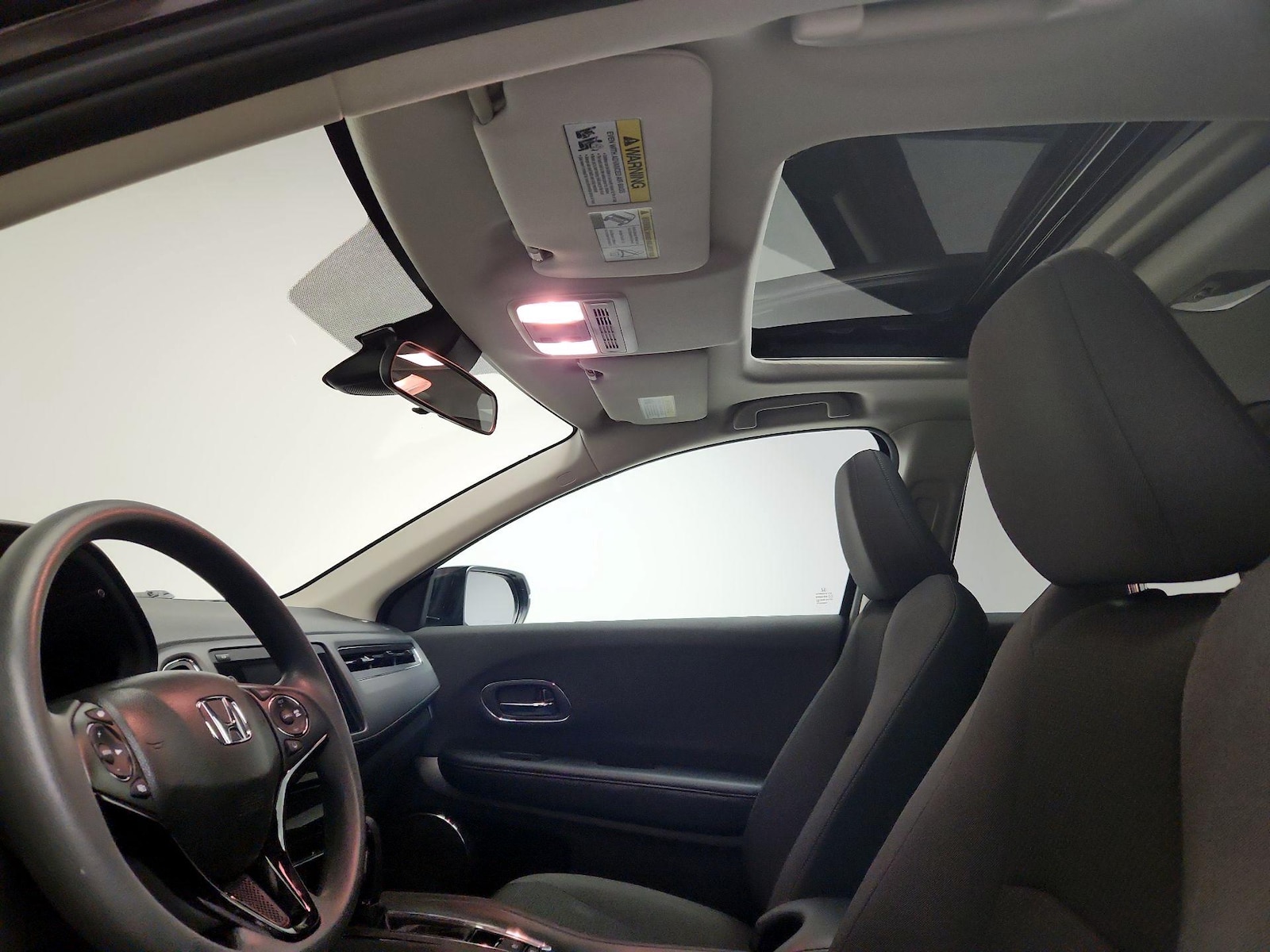 Sunroof(s) & Overhead Airbags