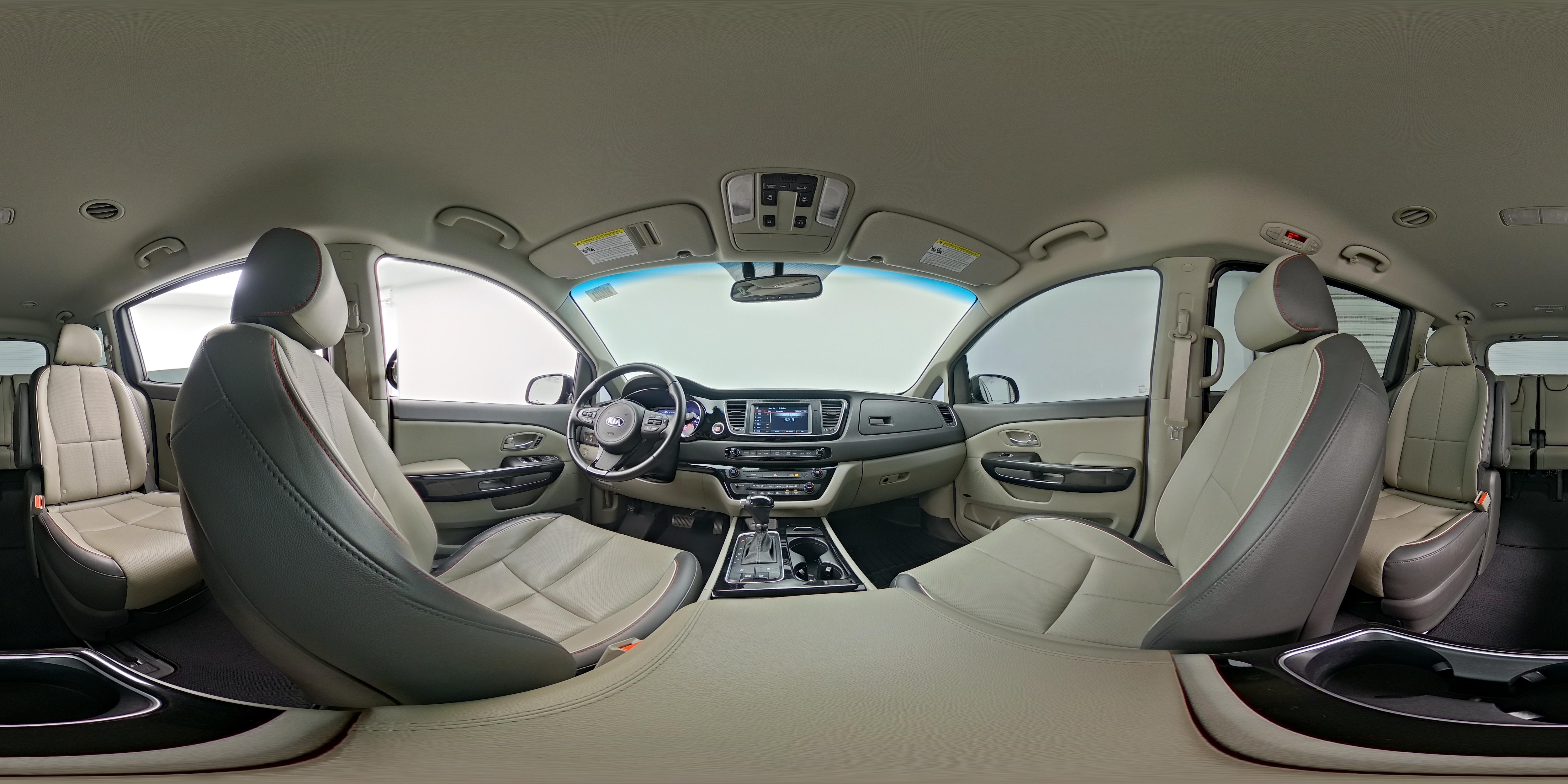 2015 Kia Sedona SX - Photo 27